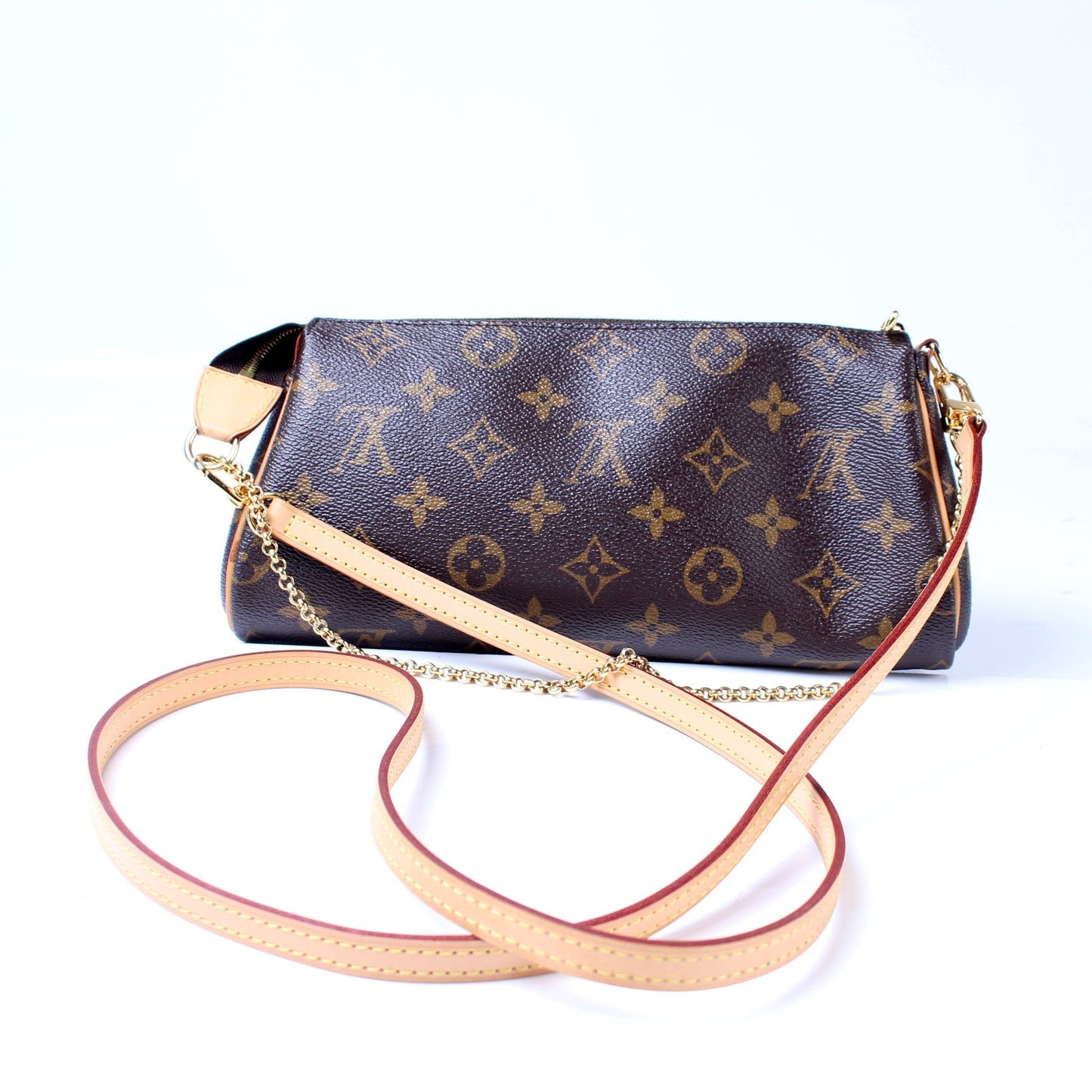 Louis Vuitton Eva Clutch Monogram