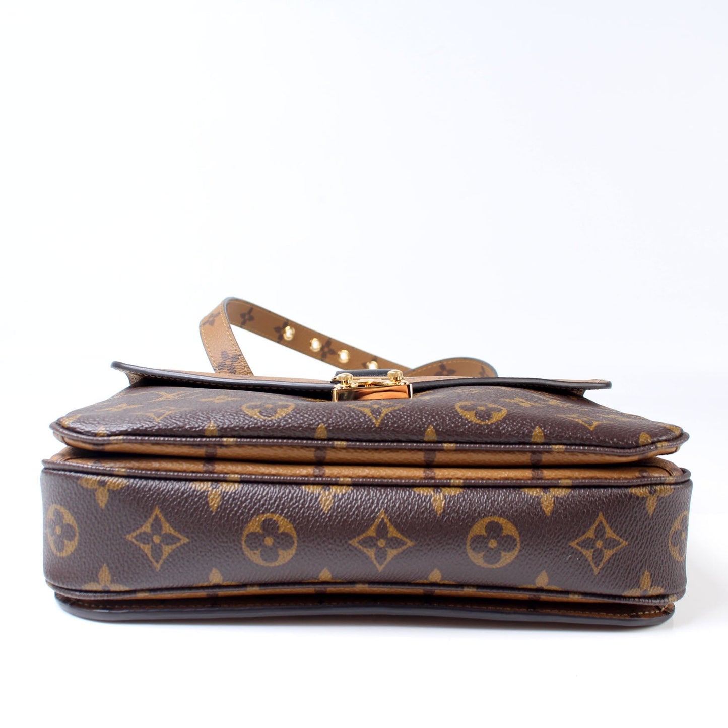 Louis Vuitton Pochette Metis Reverse Monogram