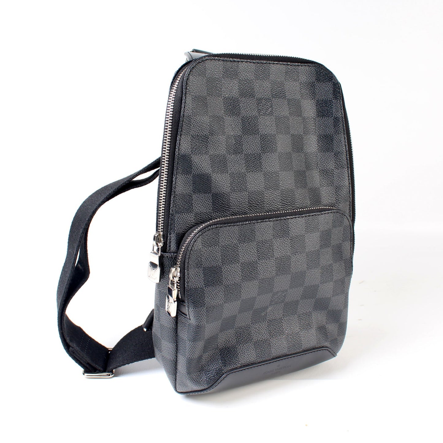 Louis Vuitton Avenue Sling Bag Damier Graphite