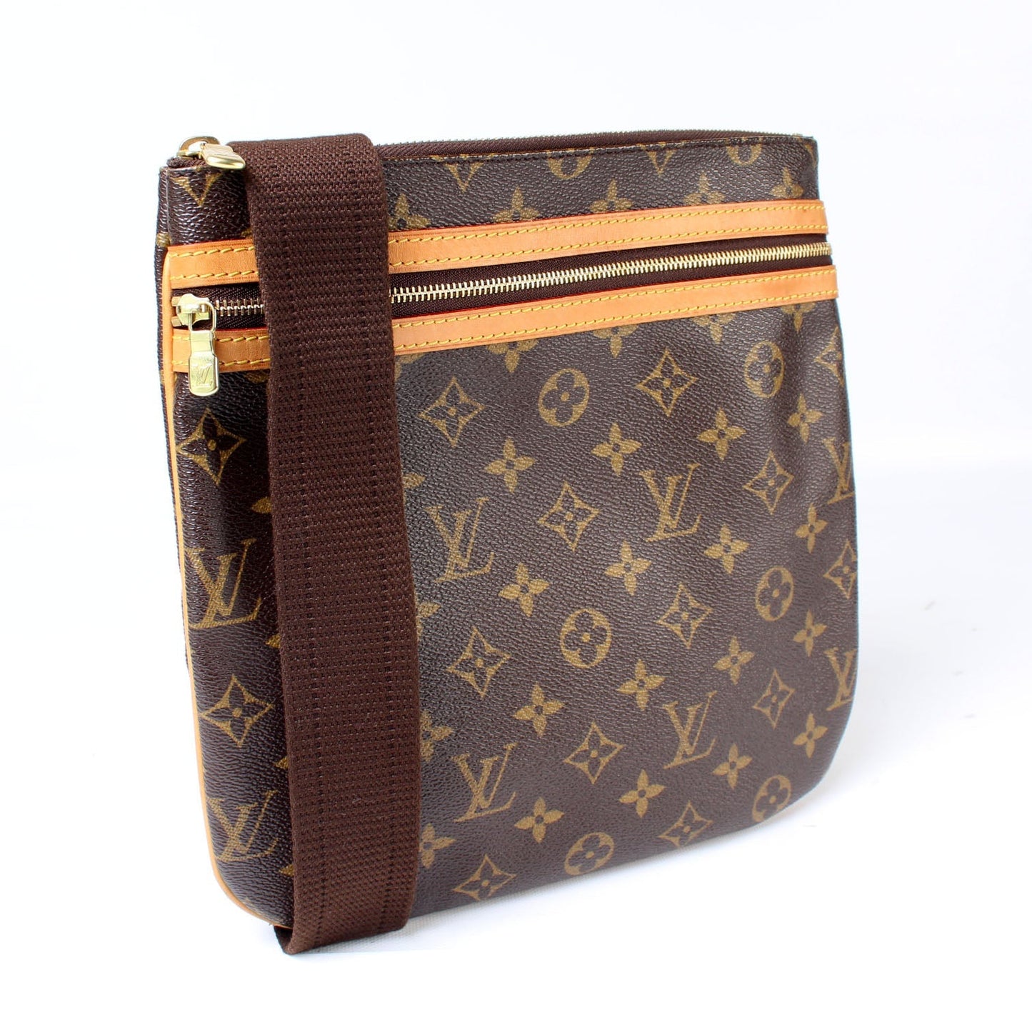 Louis Vuitton Pochette Bosphore Monogram