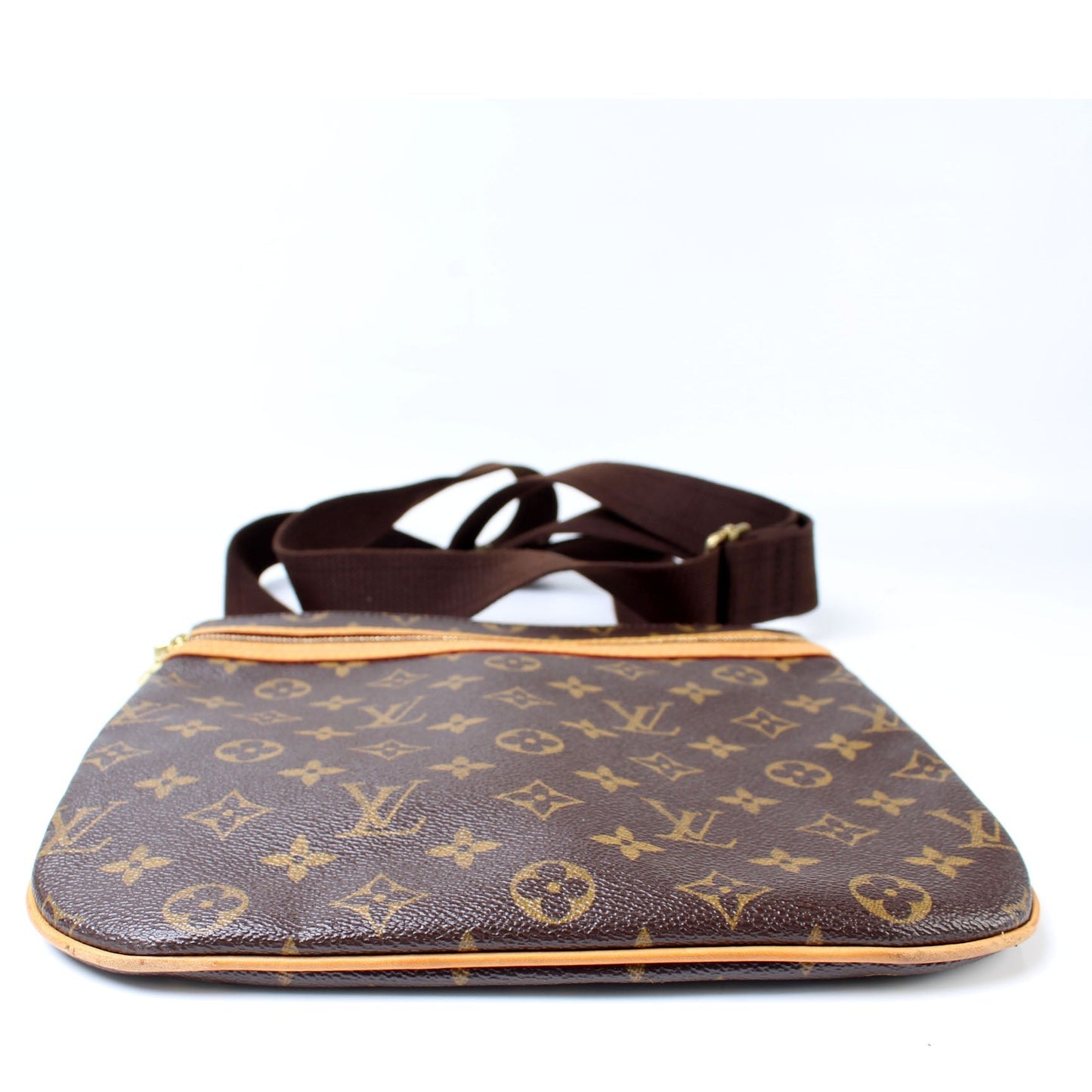 Louis Vuitton Pochette Bosphore Monogram