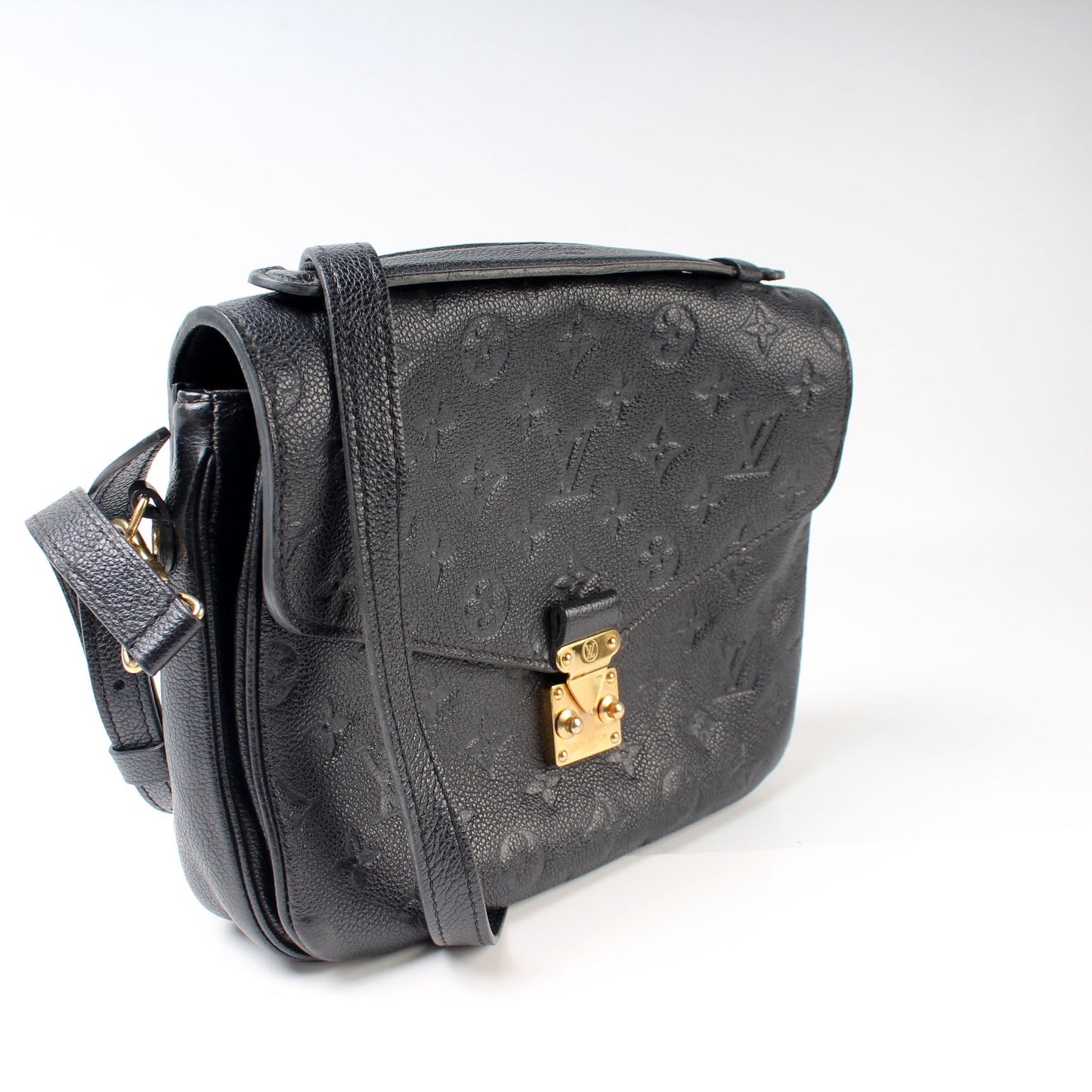 Louis Vuitton Pochette Metis Empreinte