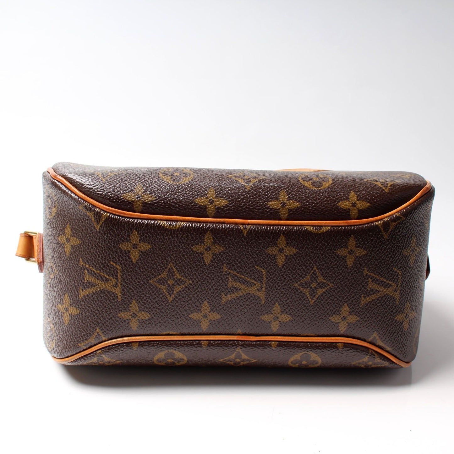 Louis Vuitton Blois Crossbody Monogram