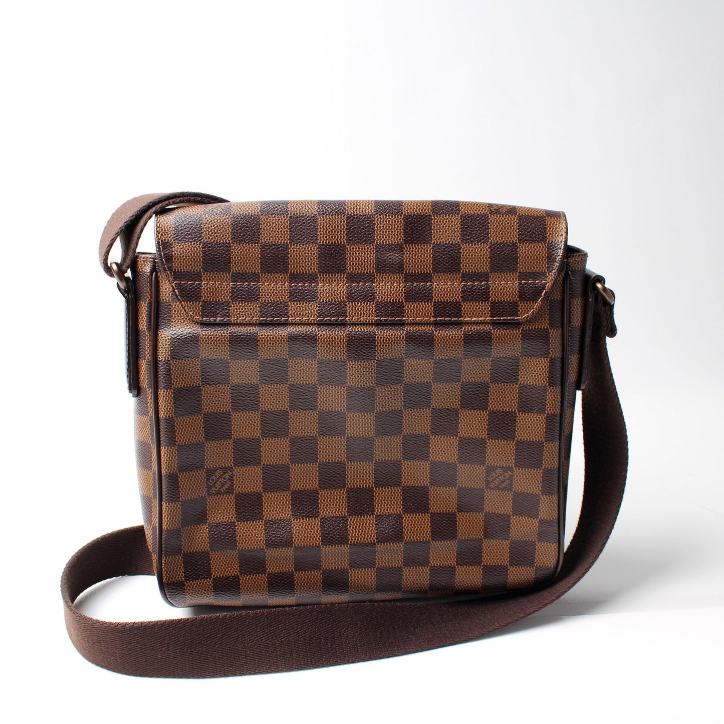 Louis Vuitton District PM Damier Ebene