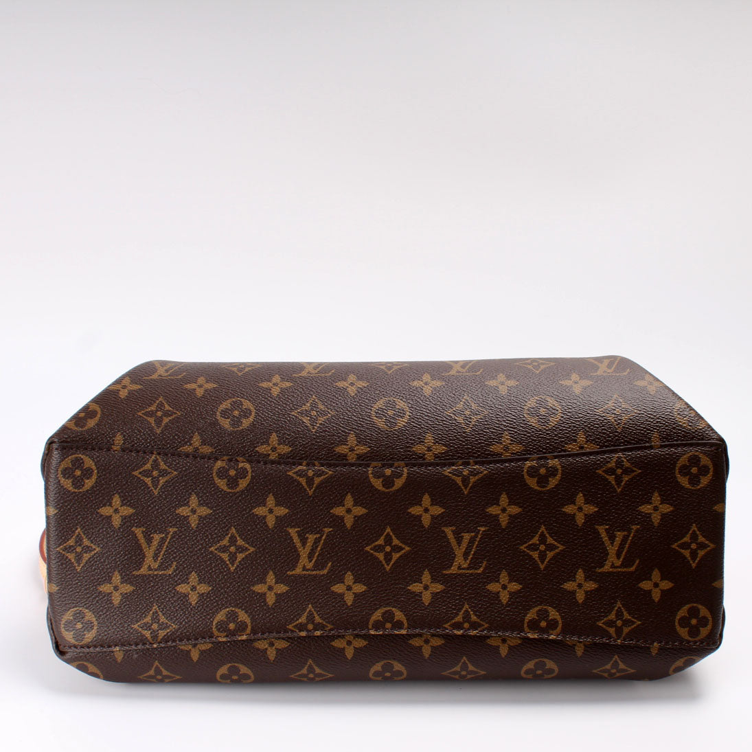 Louis Vuitton Rivoli NM MM Monogram