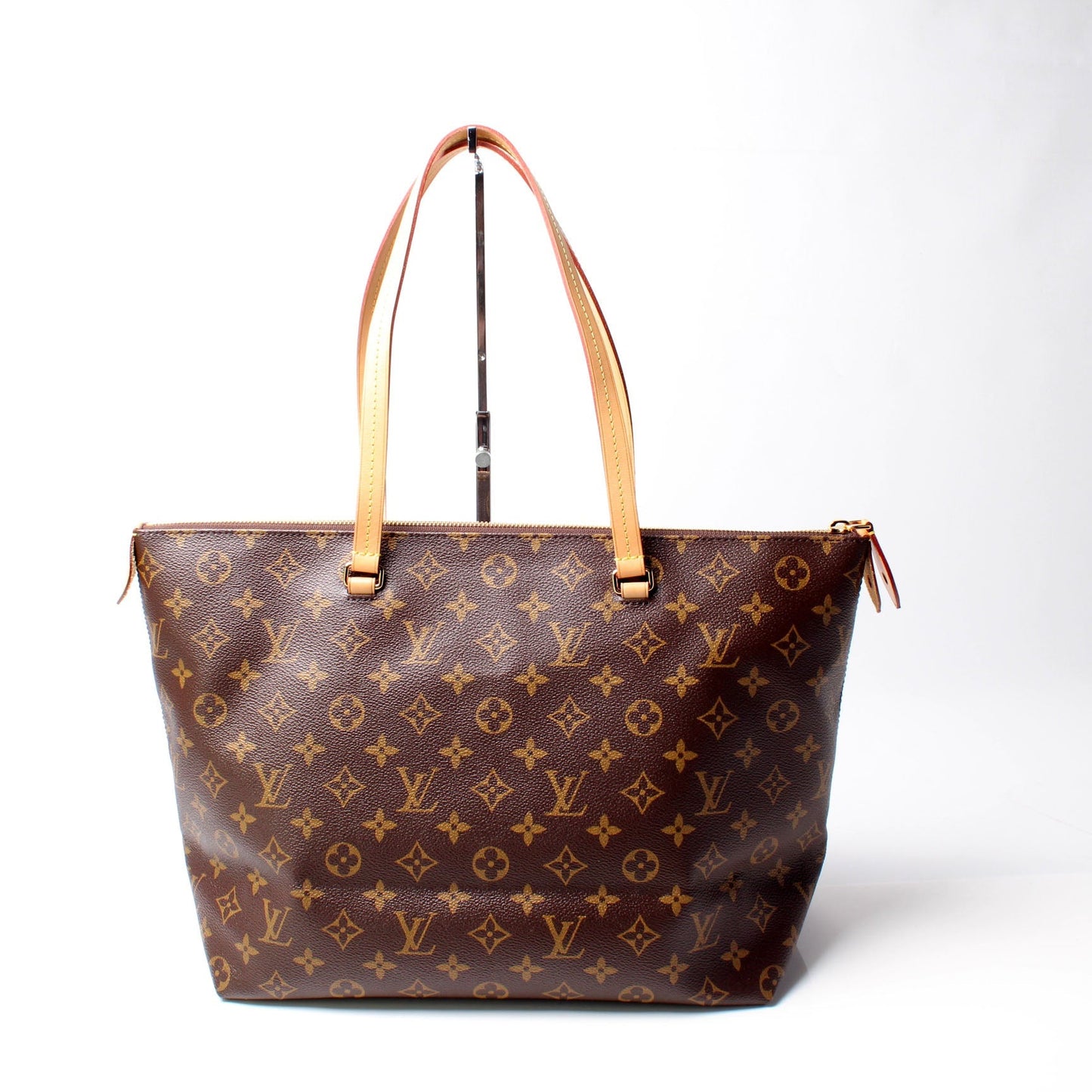 Louis Vuitton Iena MM Monogram