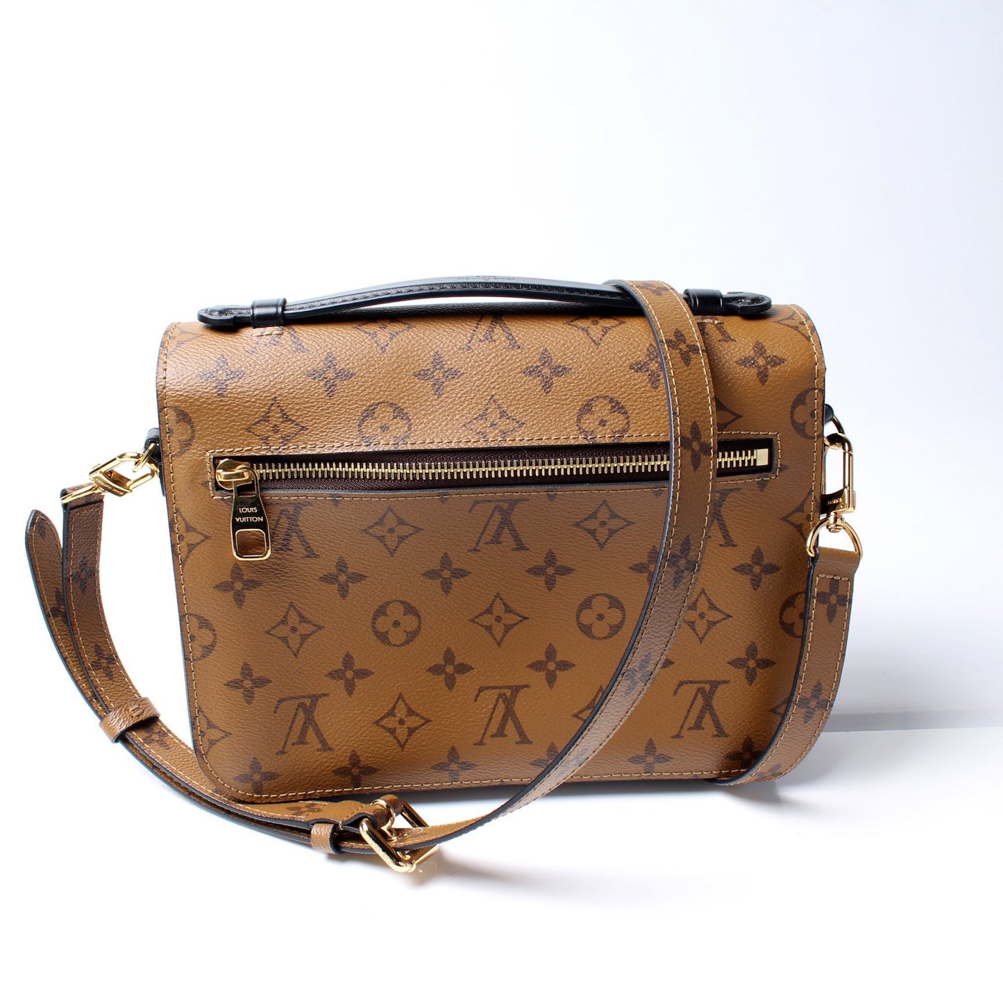 Louis Vuitton Pochette Metis Reverse Monogram