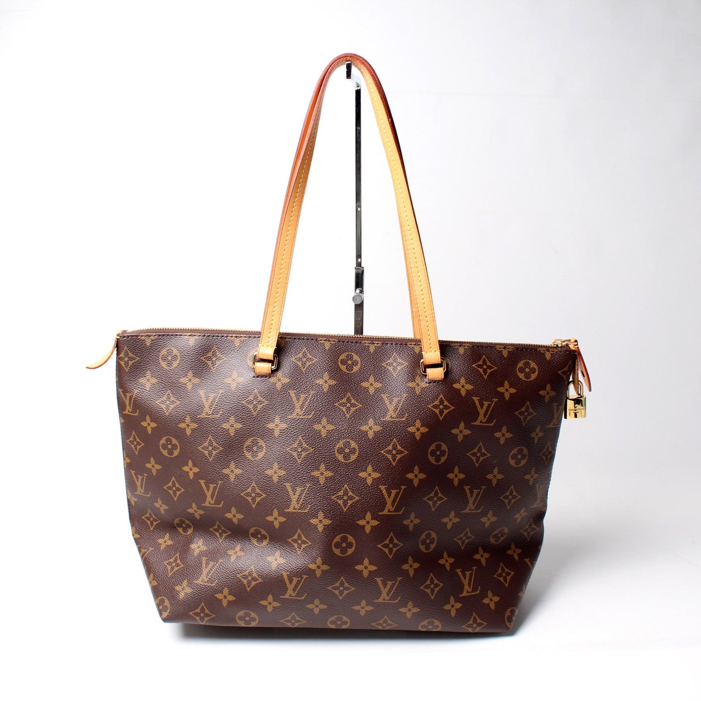 Louis Vuitton Iena MM Monogram