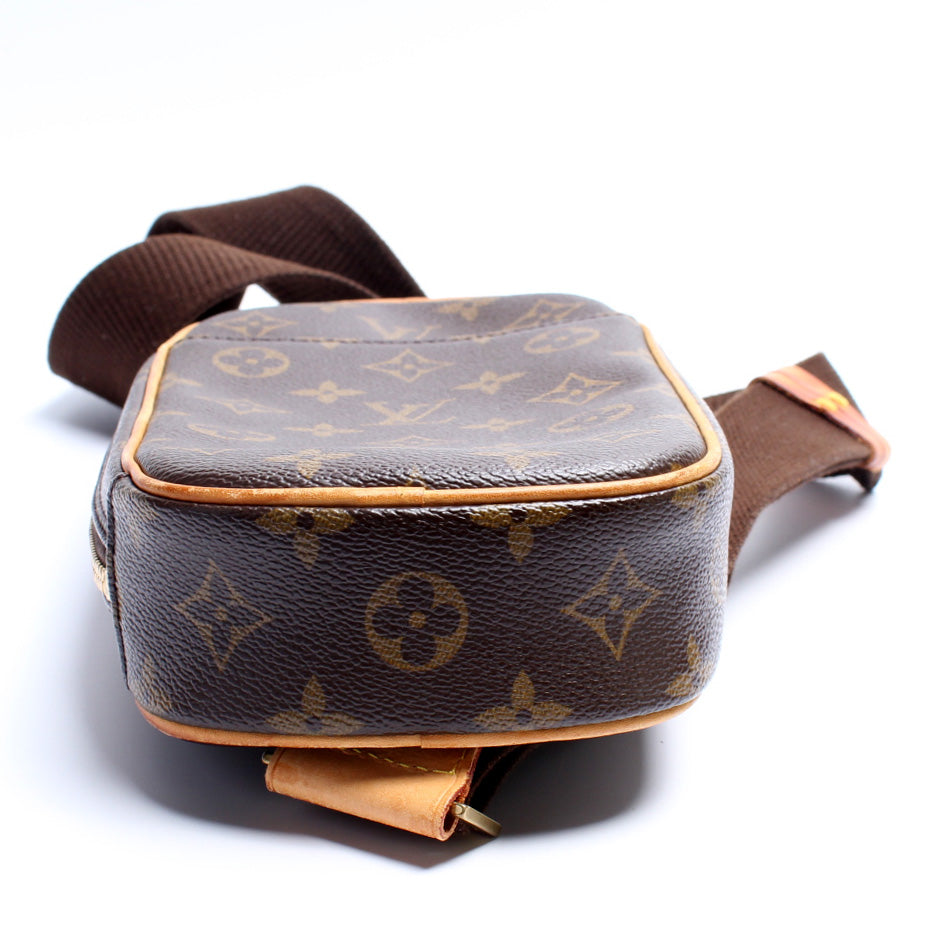 Louis Vuitton Pochette Gange Monogram