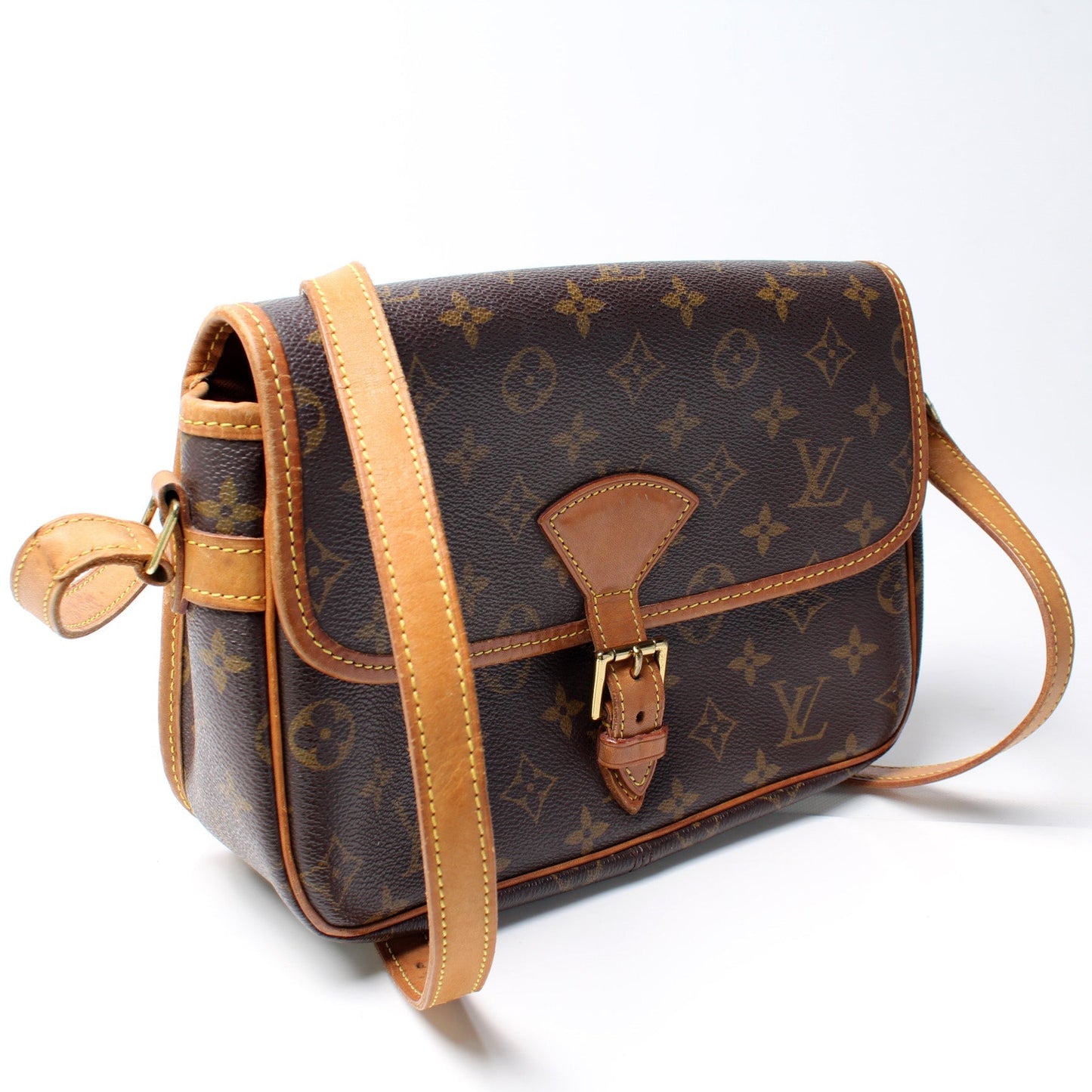 Louis Vuitton Sologne Monogram