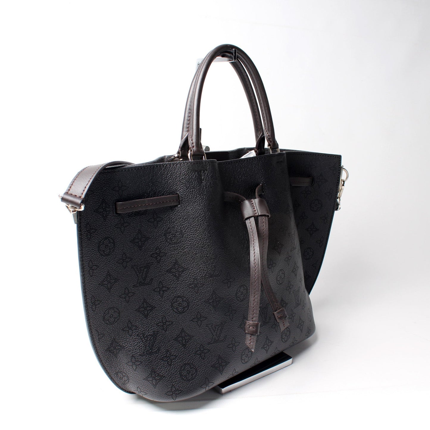 Louis Vuitton Girolata Mahina