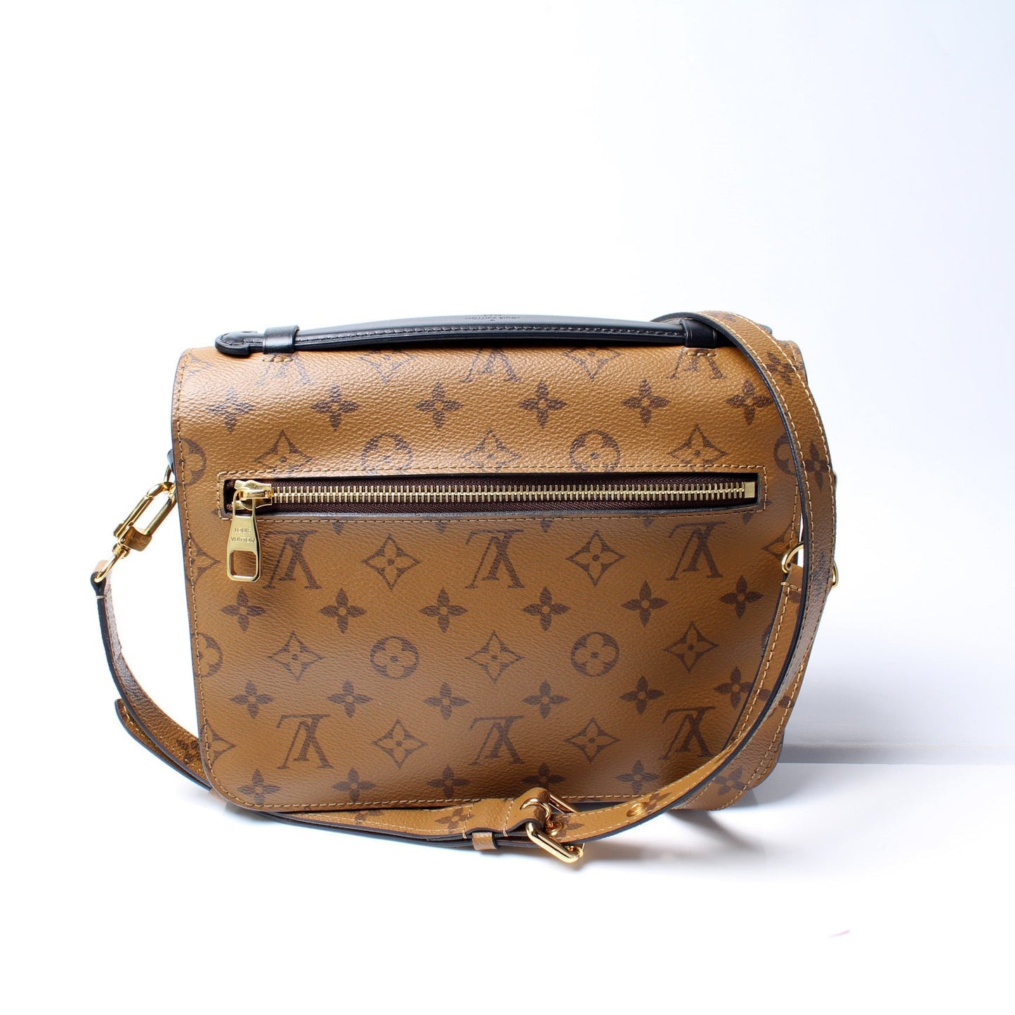 Louis Vuitton Pochette Metis Reverse Monogram