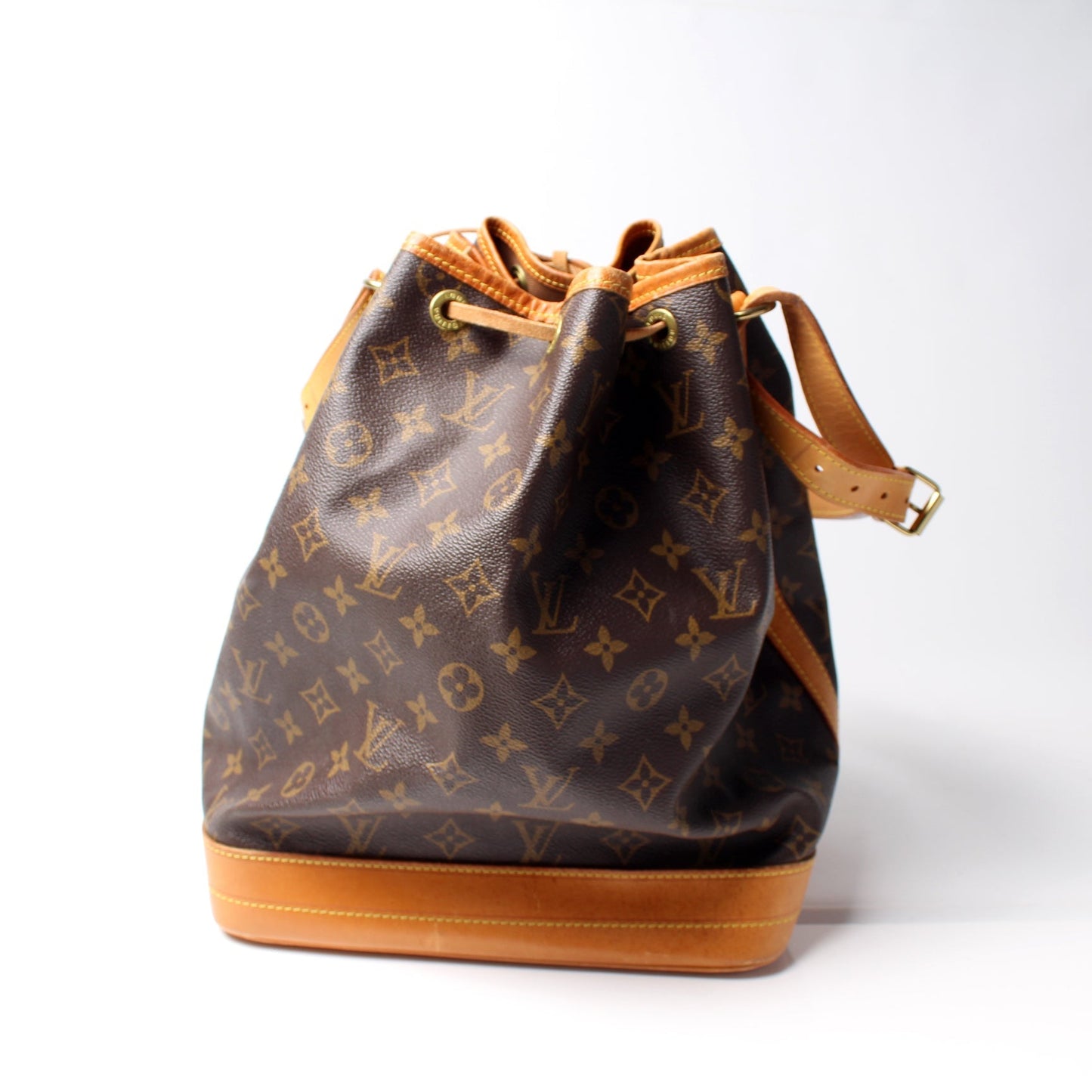 Louis Vuitton Noe Monogram