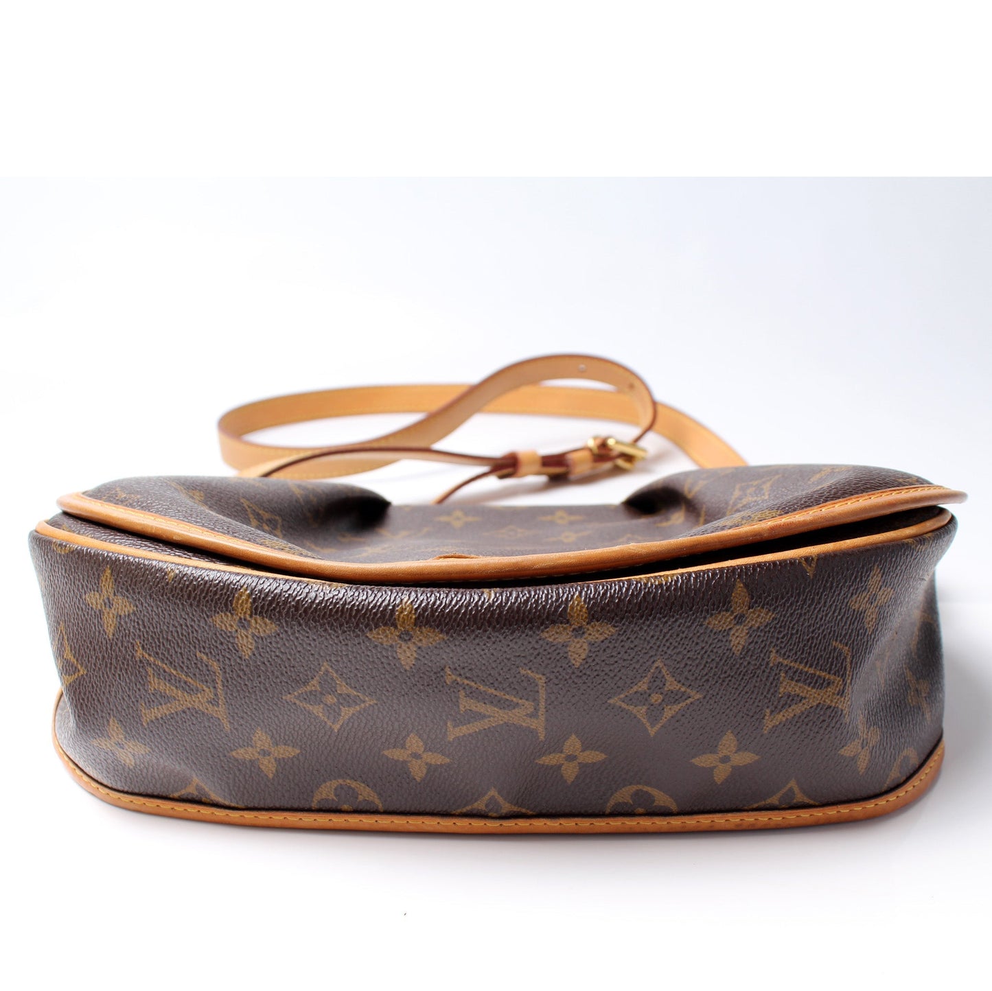 Louis Vuitton Menilmontant PM Monogram