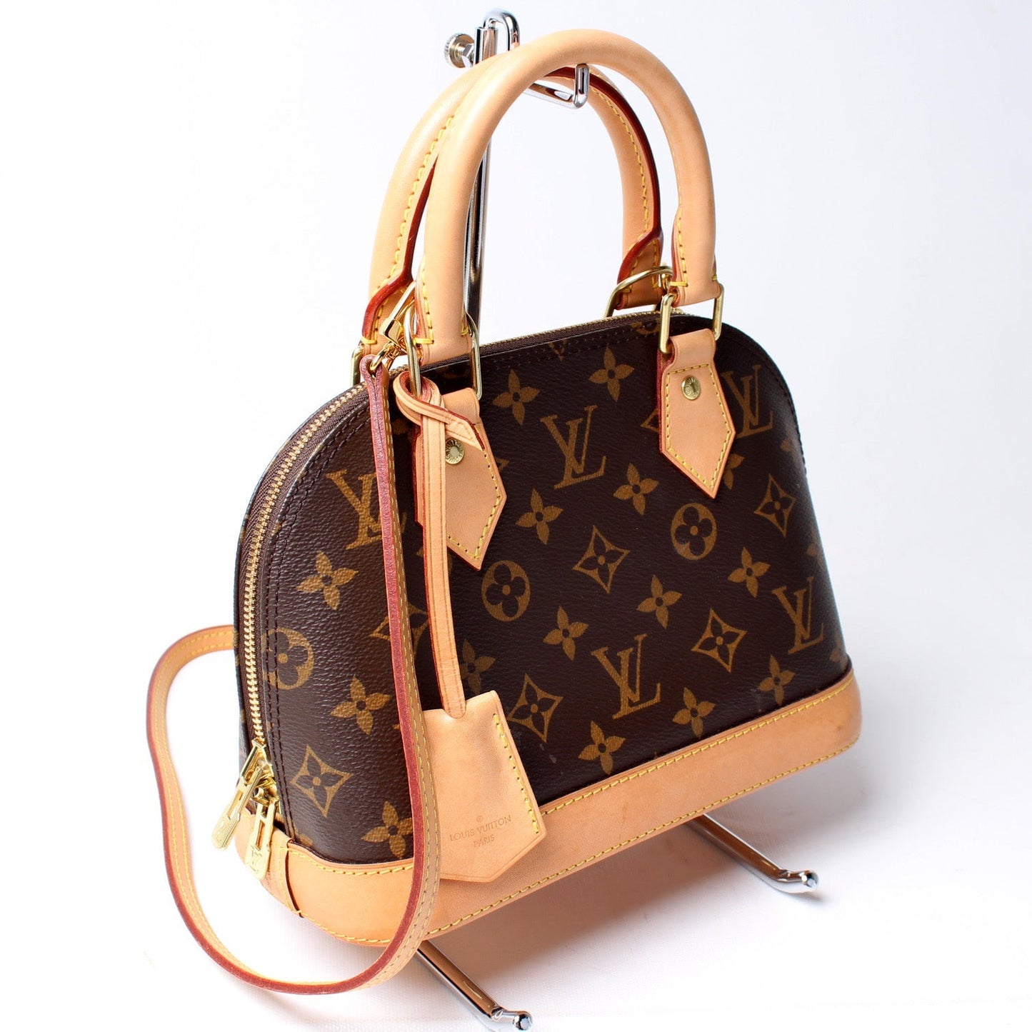 Louis Vuitton Alma BB Monogram