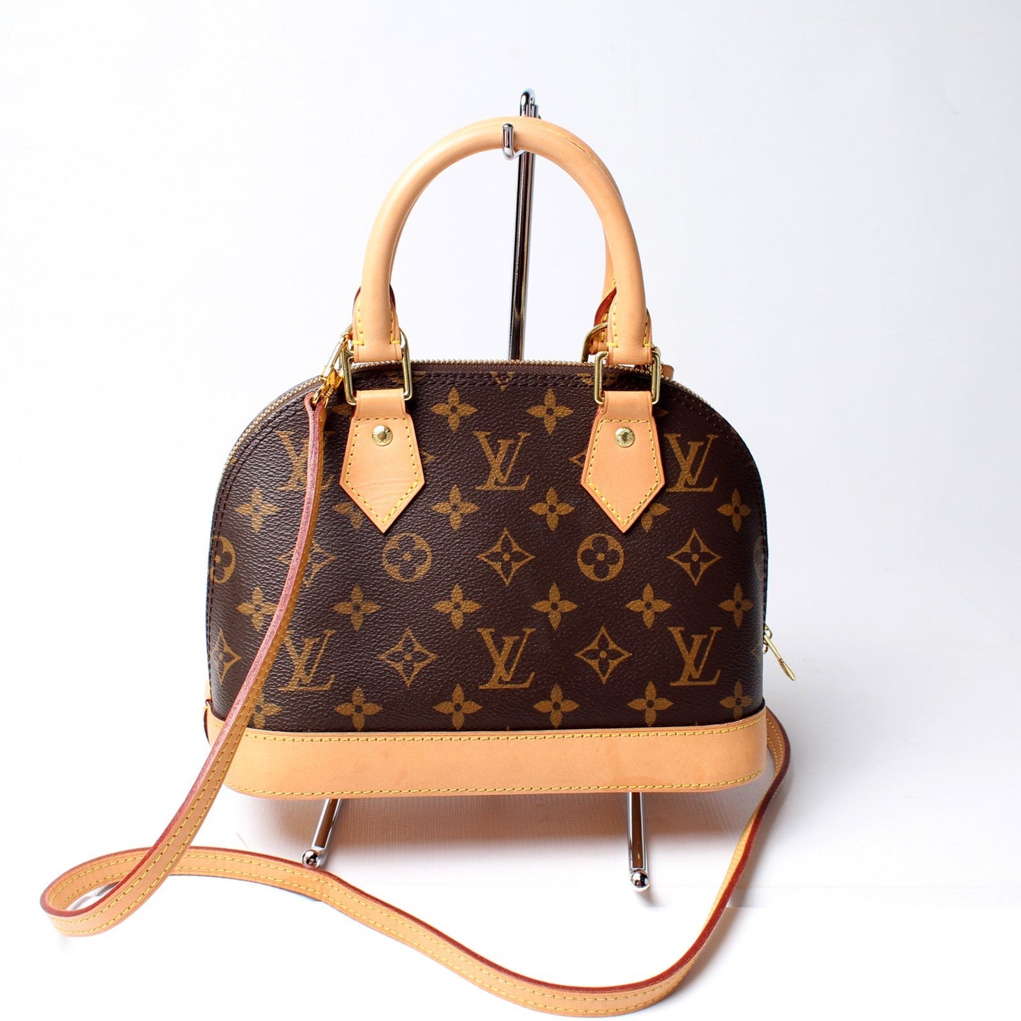 Louis Vuitton Alma BB Monogram