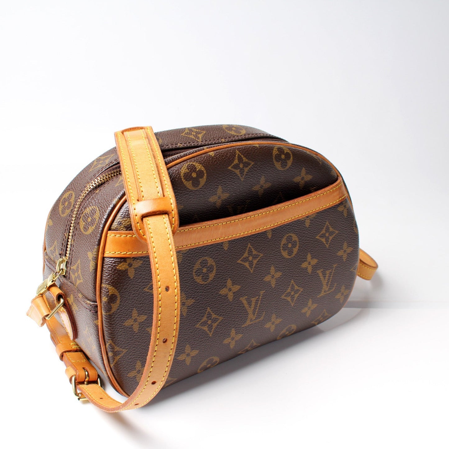 Louis Vuitton Blois Crossbody Monogram