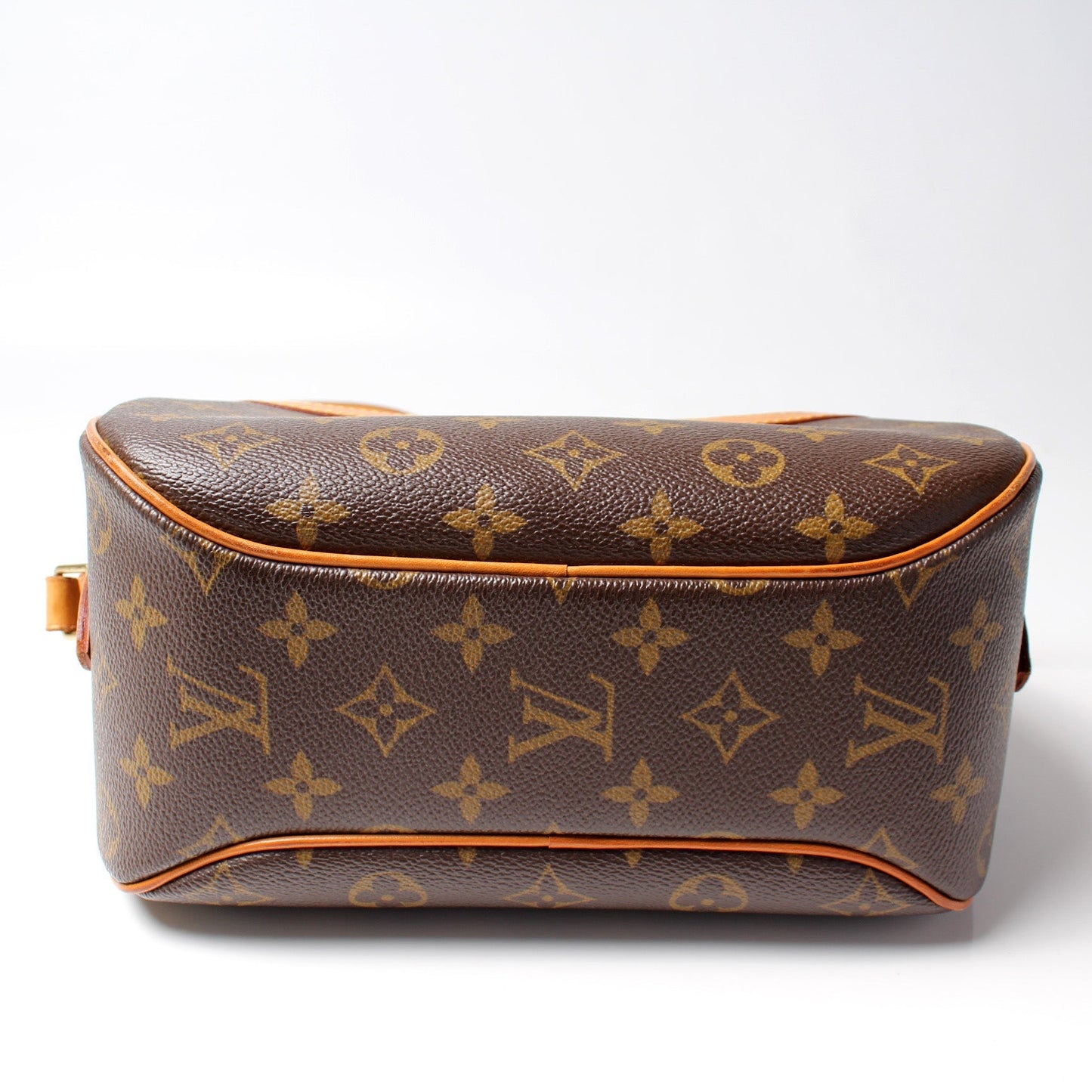 Louis Vuitton Blois Crossbody Monogram