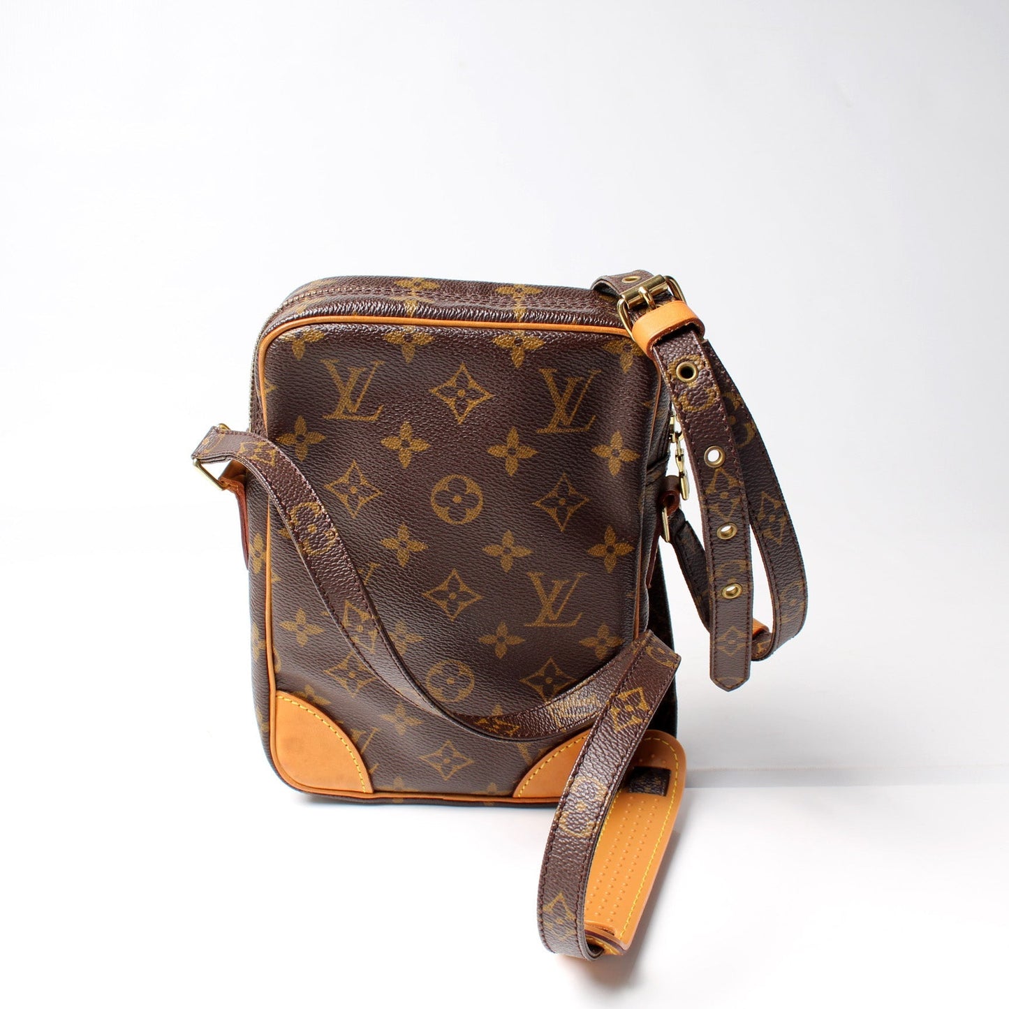 Louis Vuitton Danube Monogram
