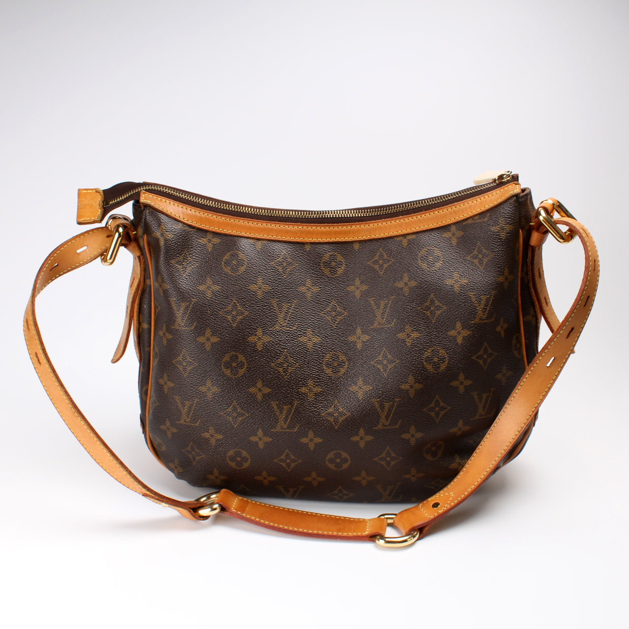 Louis Vuitton Tulum GM Monogram