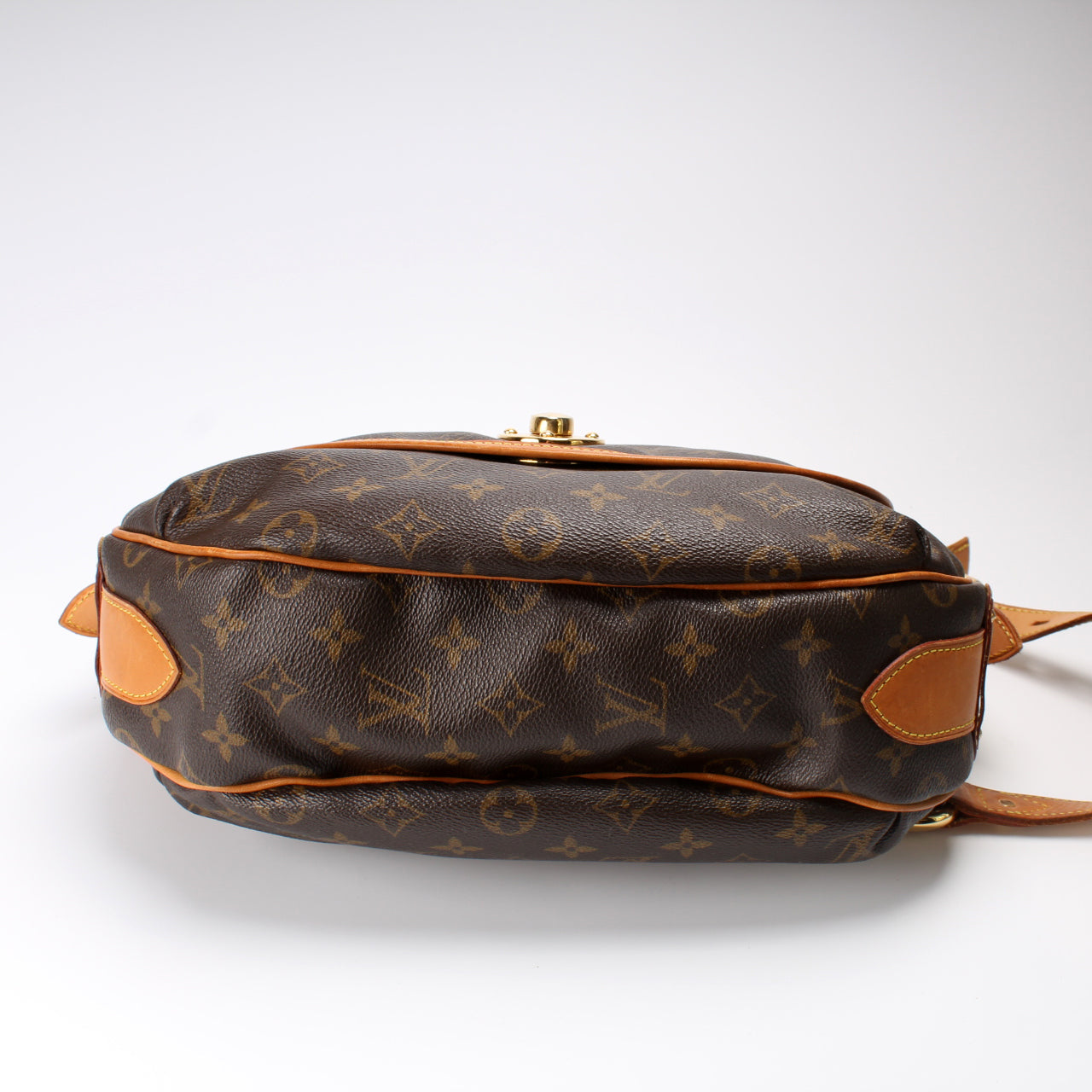 Louis Vuitton Tulum GM Monogram