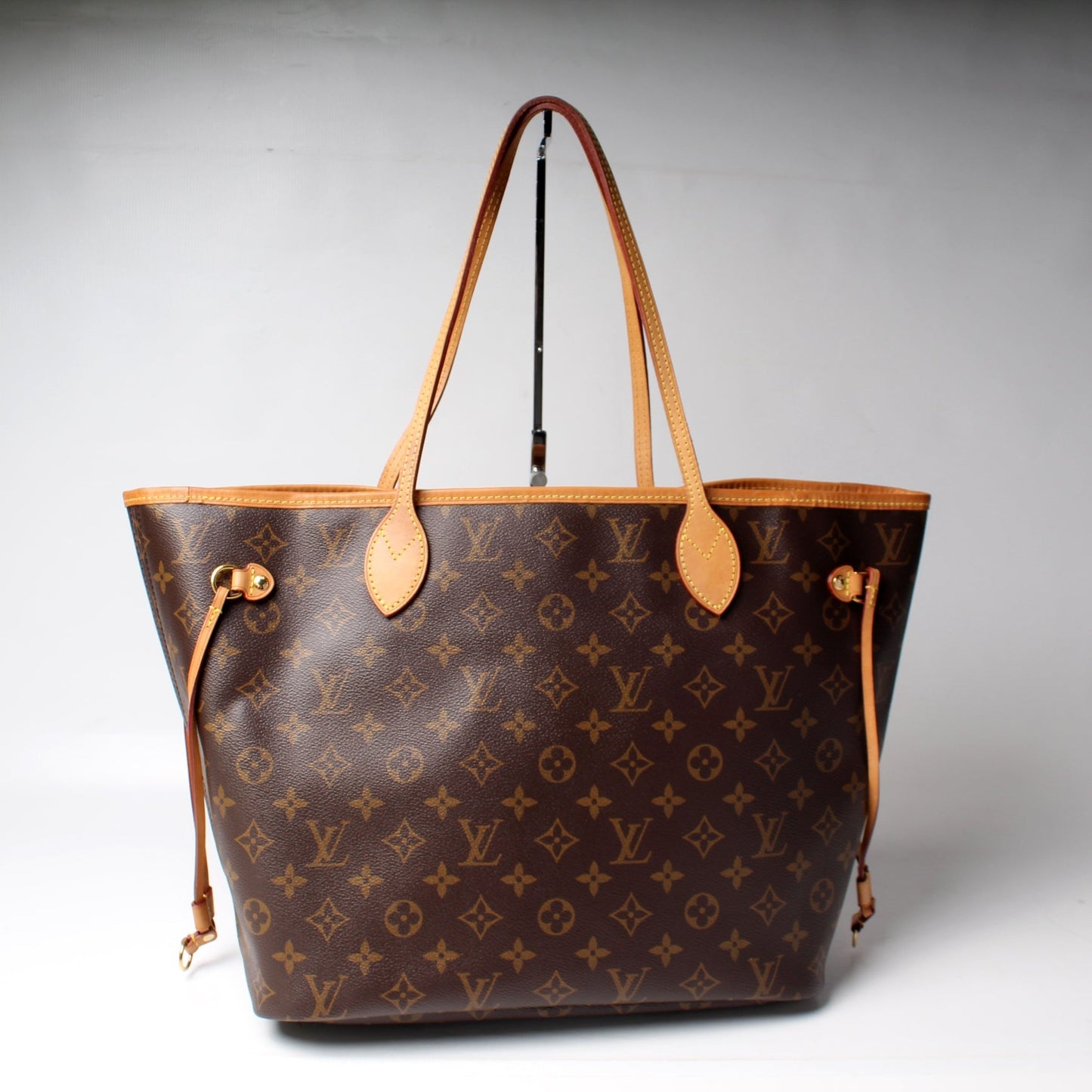 Louis Vuitton Neverfull MM Monogram