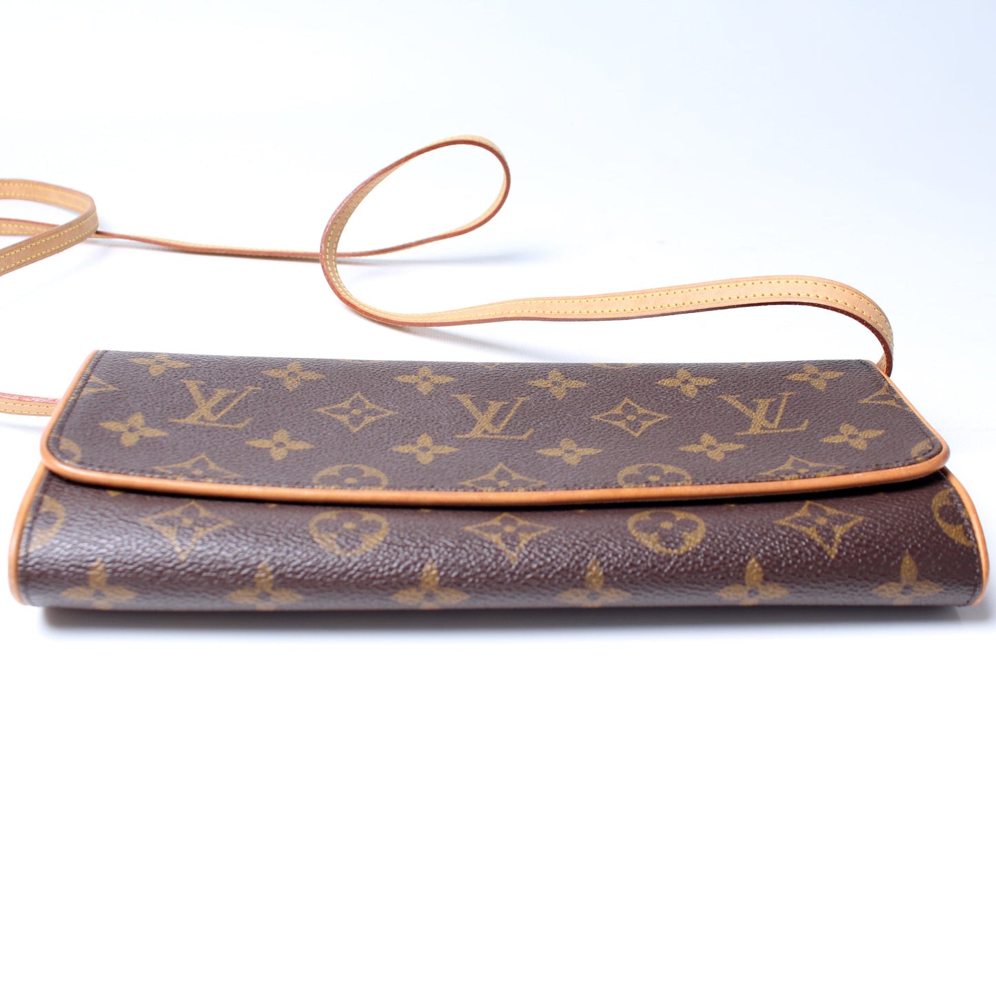 Louis Vuitton Pochette Twin GM Monogram