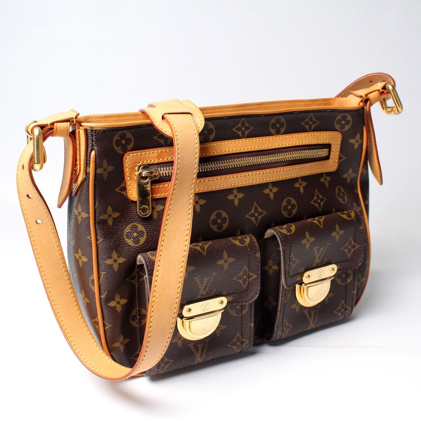 Louis Vuitton Hudson GM Monogram