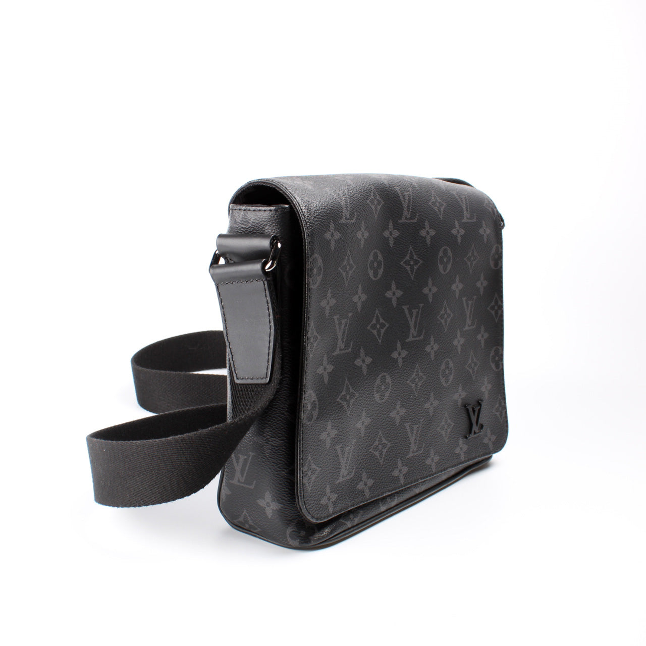 Louis Vuitton District PM Monogram Eclipse