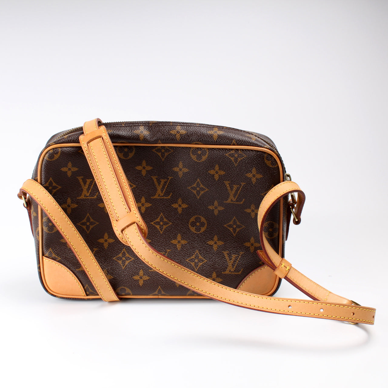 Louis Vuitton Trocadero 27 Monogram