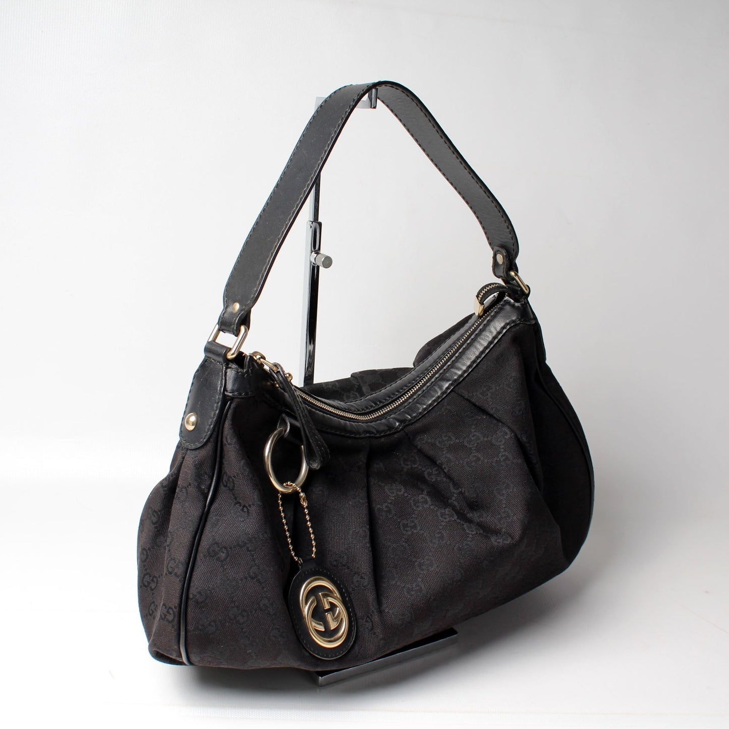 Gucci 232955 Sukey Canvas Hobo Medium Bag
