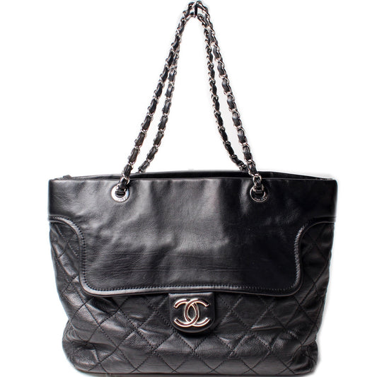 Chanel CC Flap Pocket Shopper Caviar 13M Bag