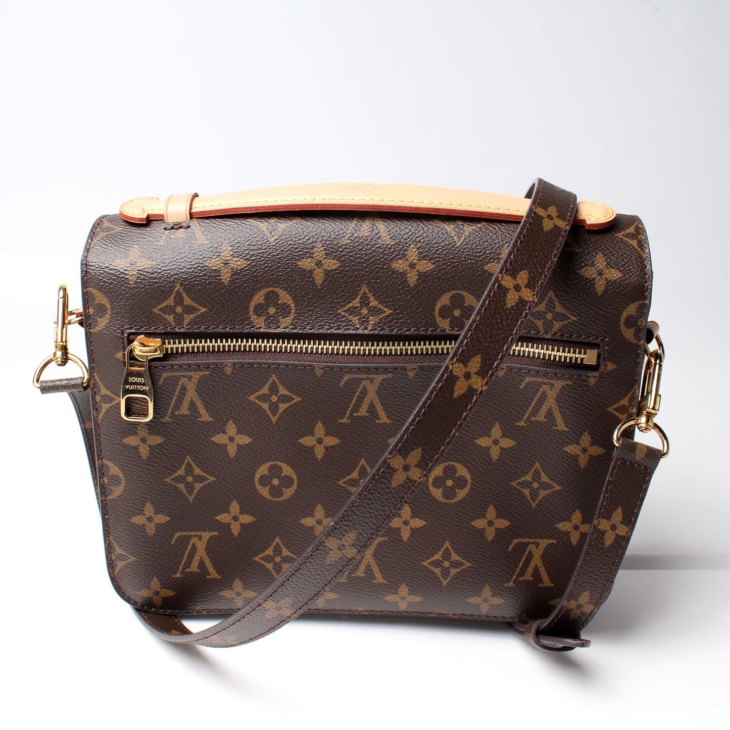 Louis Vuitton Pochette Metis Monogram
