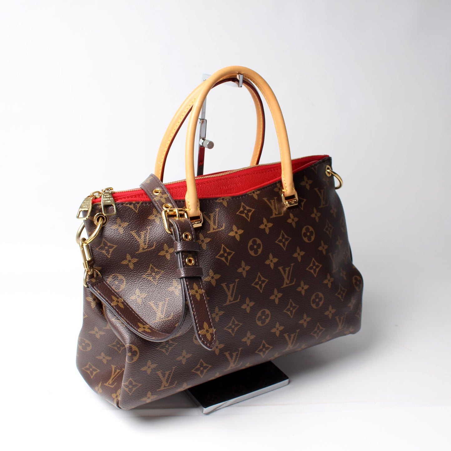 Louis Vuitton Pallas Tote Monogram