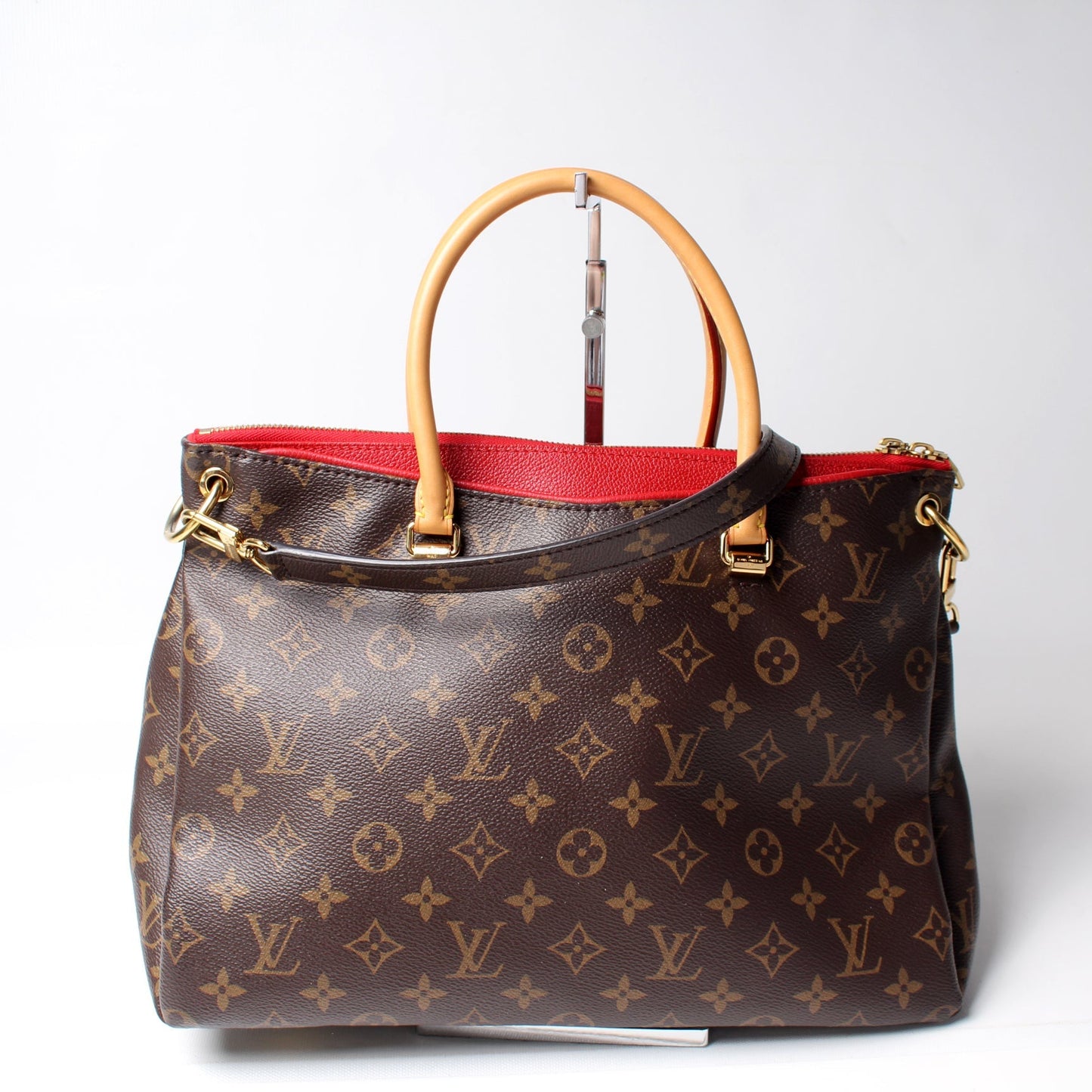 Louis Vuitton Pallas Tote Monogram