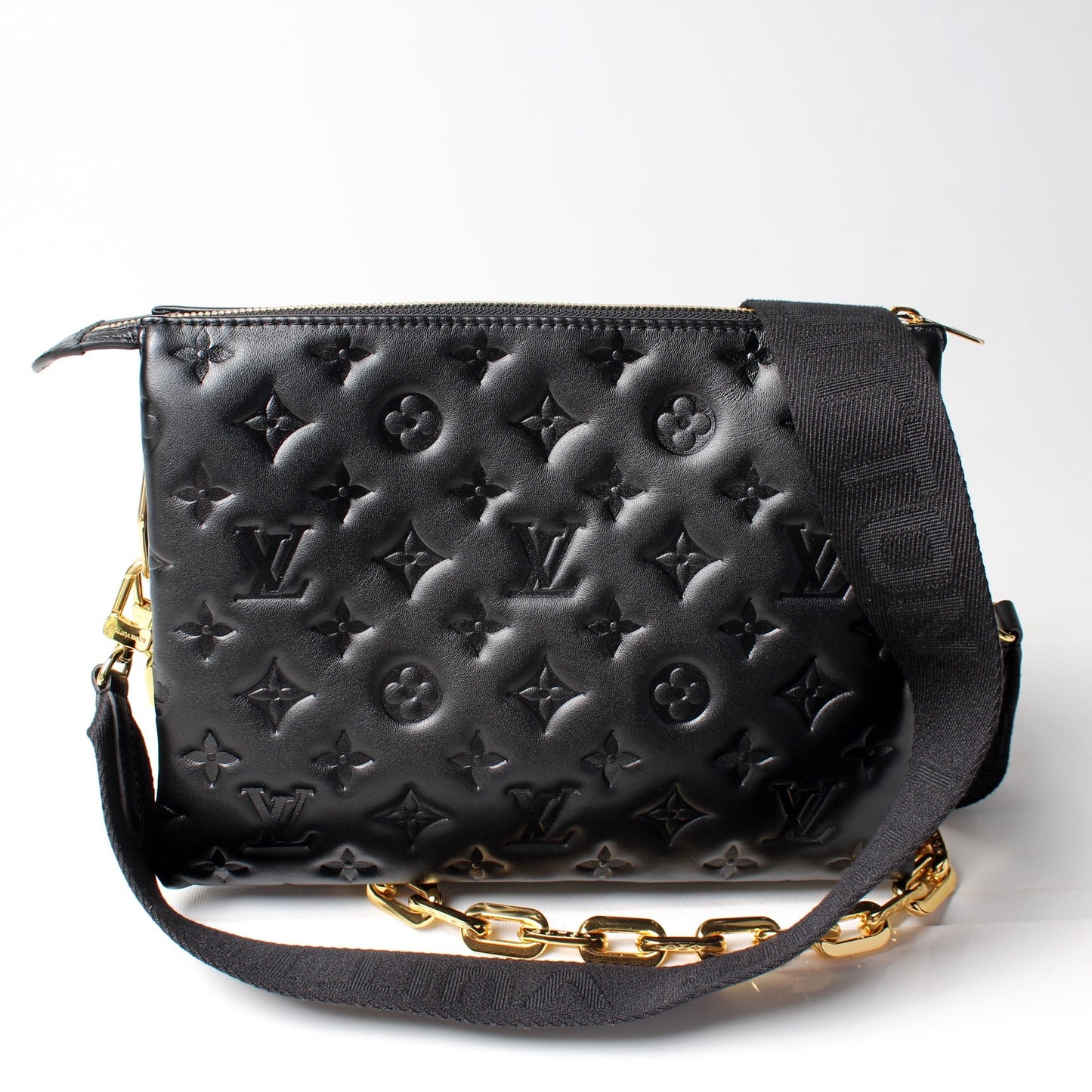 Louis Vuitton Coussin PM Lambskin