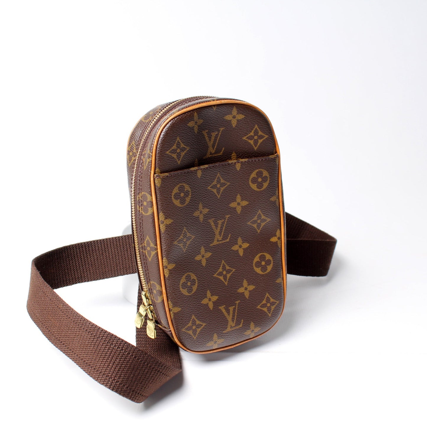 Louis Vuitton Pochette Gange Monogram