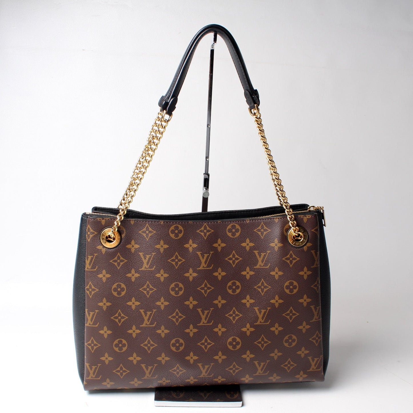 Louis Vuitton Surenne MM Monogram