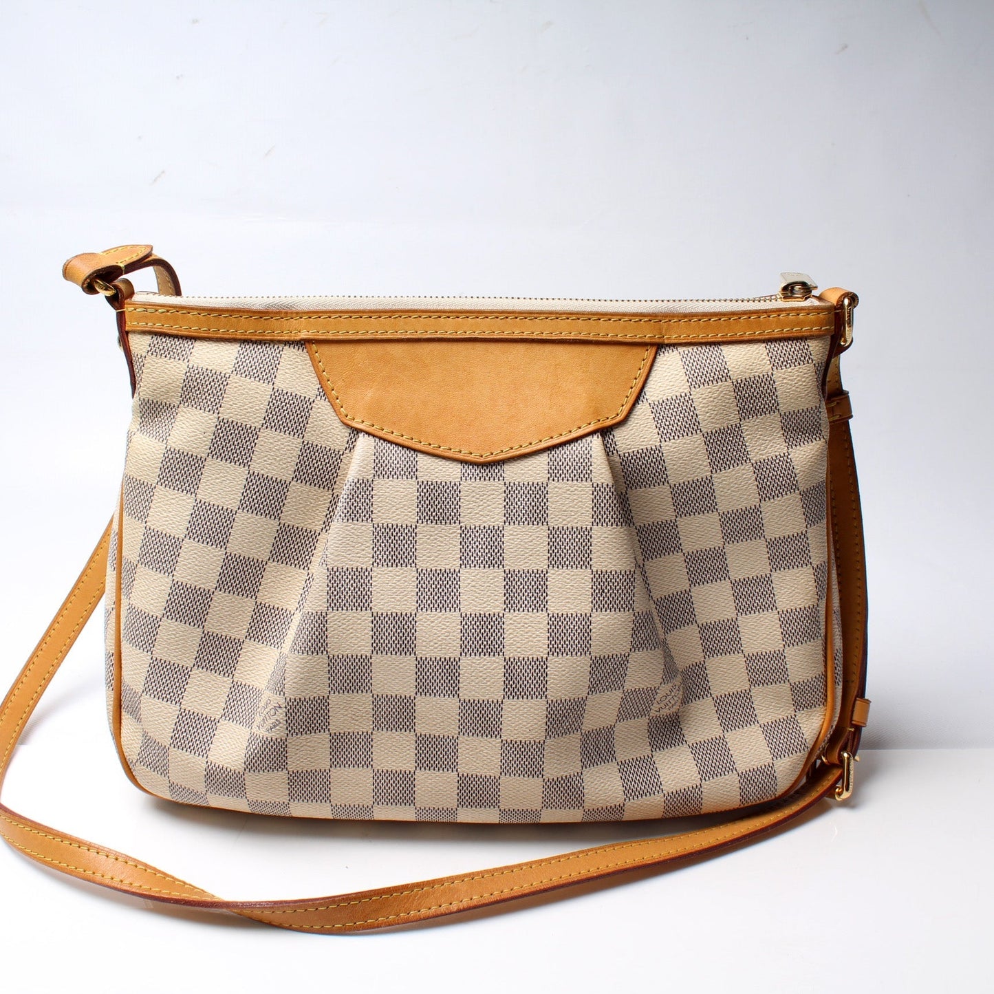 Louis Vuitton Siracusa PM Azur