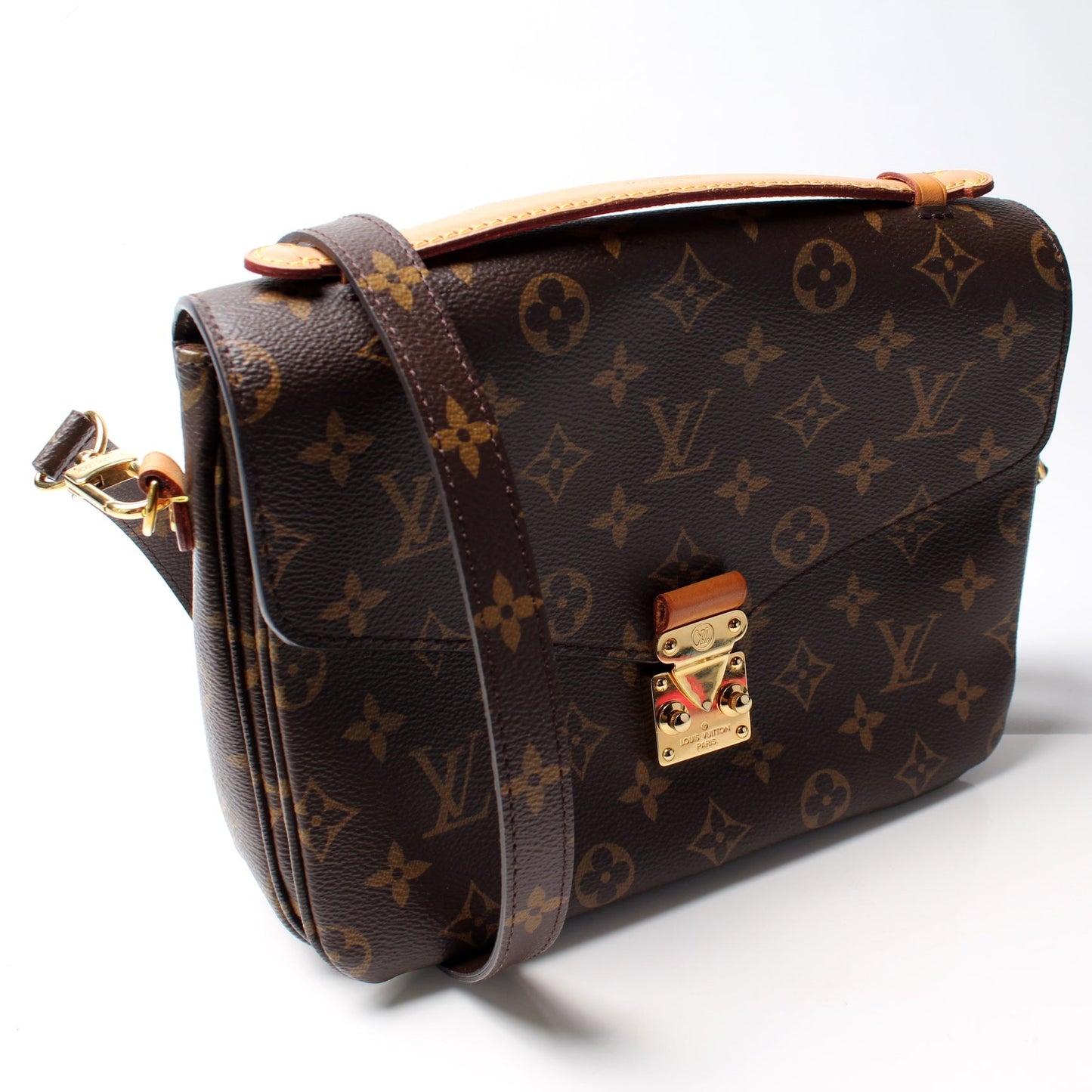 Louis Vuitton Pochette Metis Monogram