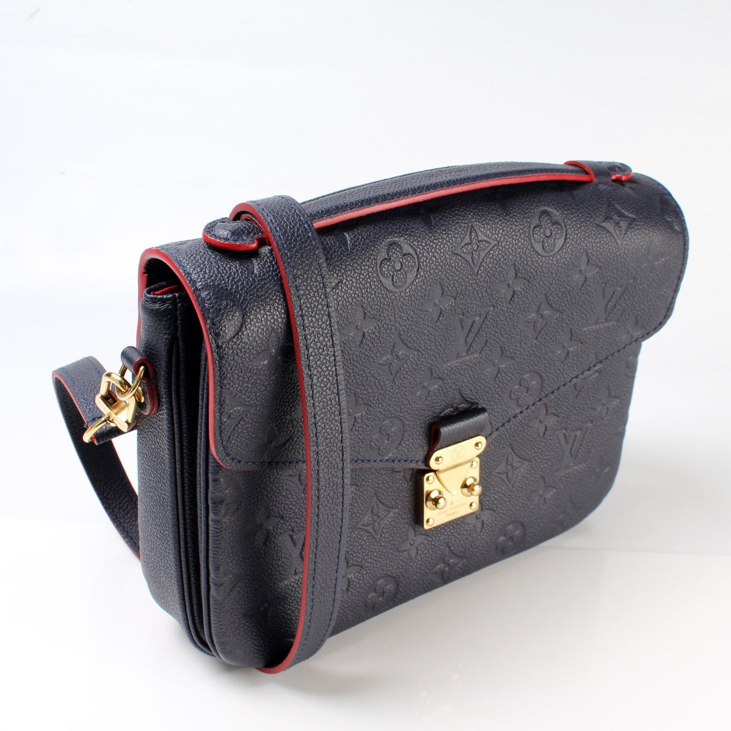 Louis Vuitton Pochette Metis Empreinte