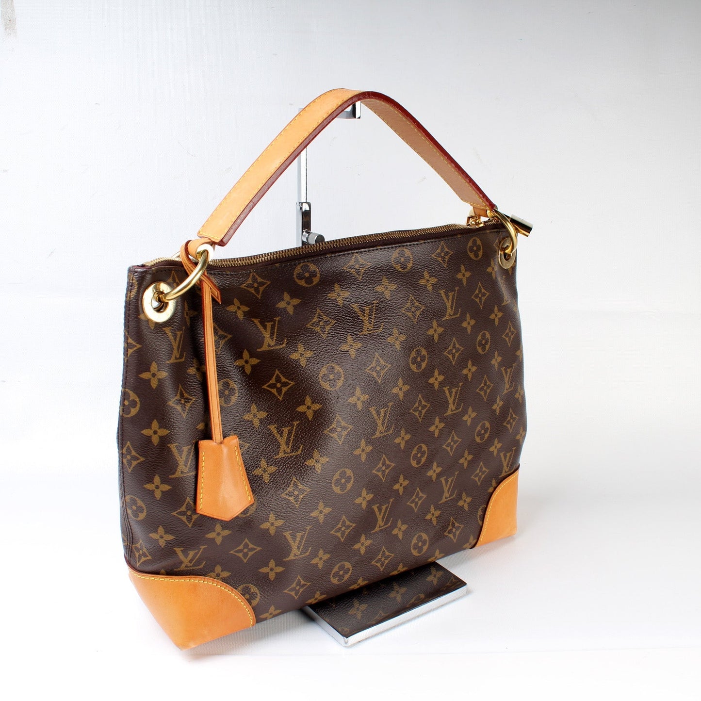 Louis Vuitton Berri PM Monogram