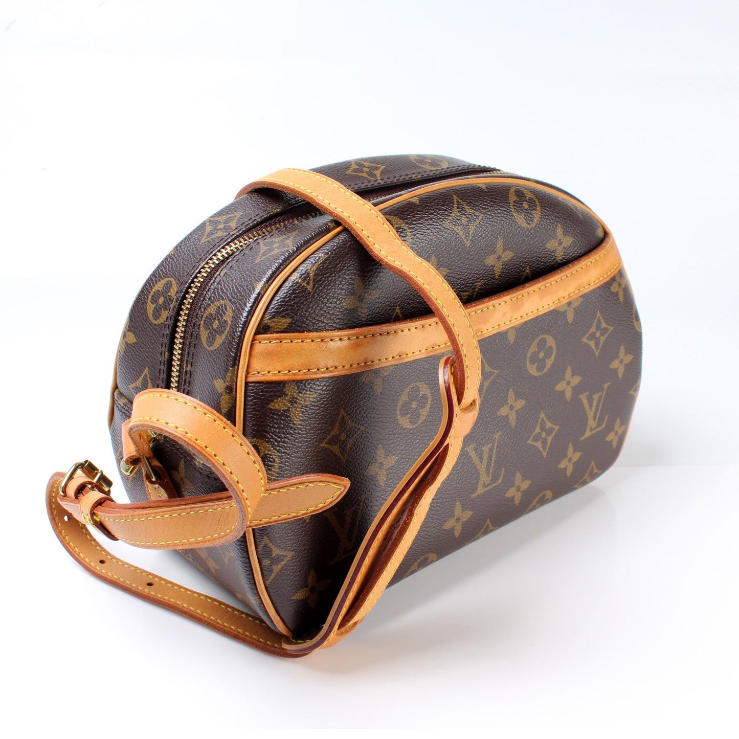 Louis Vuitton Blois Crossbody Monogram