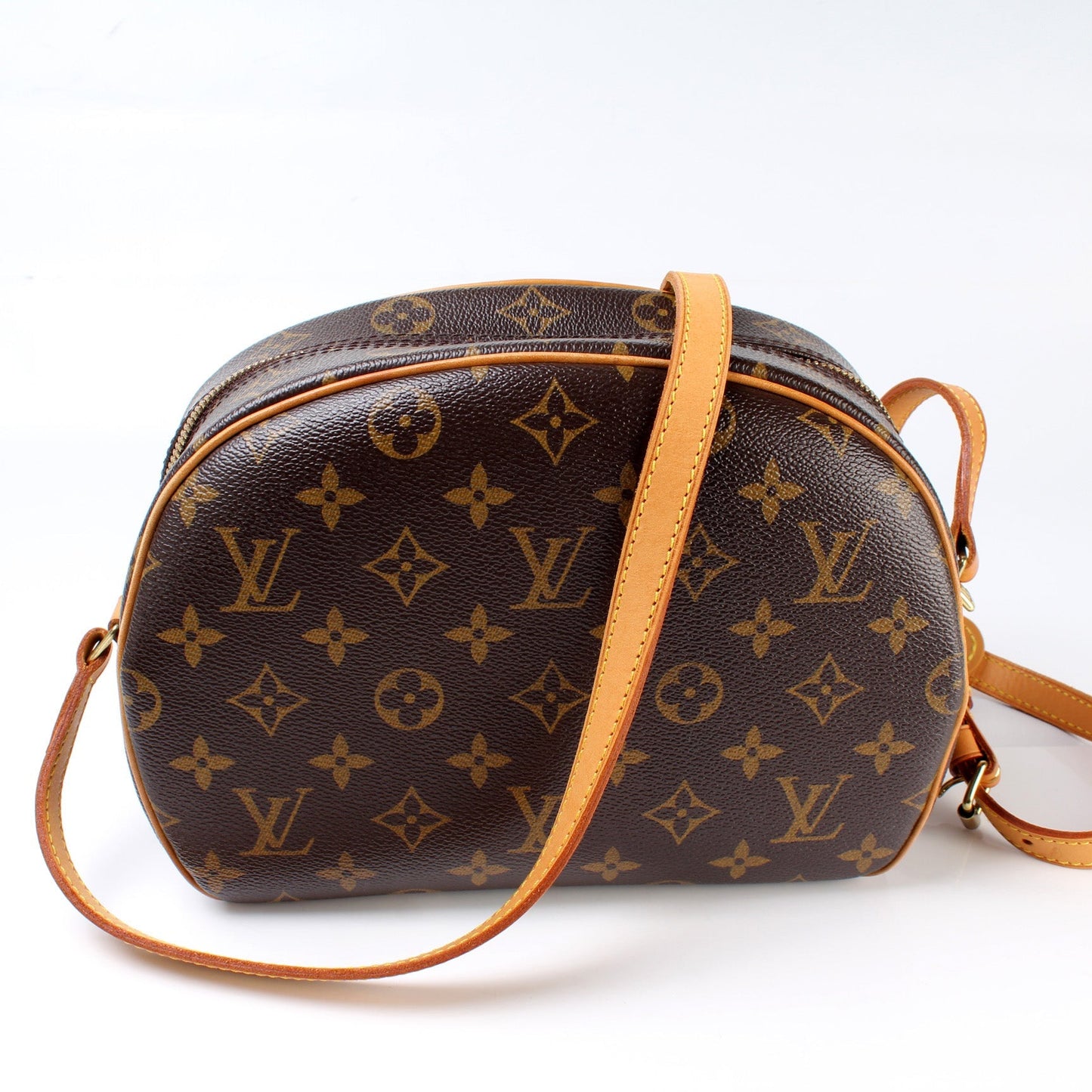 Louis Vuitton Blois Crossbody Monogram
