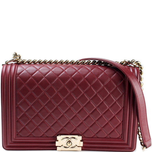 Chanel Boy Flap New Medium 22M Bag