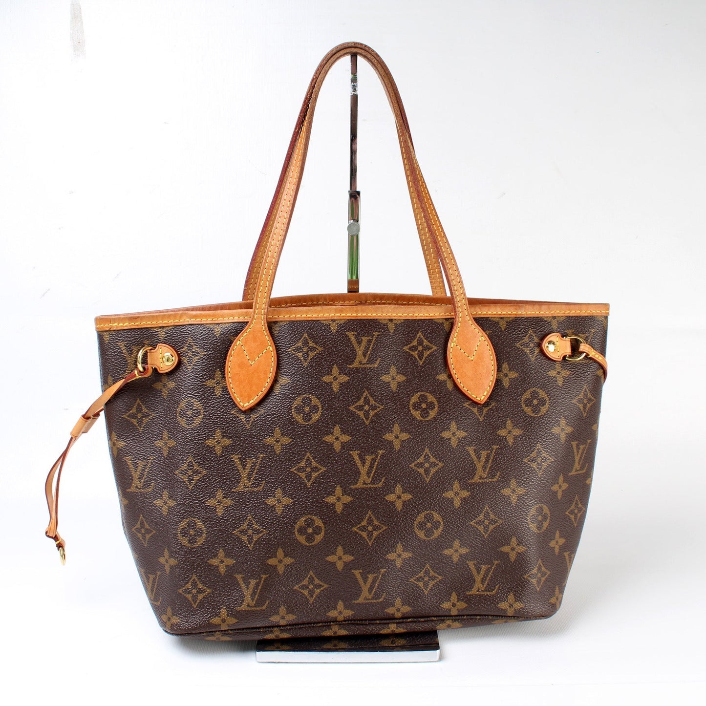 Louis Vuitton Neverfull PM Monogram