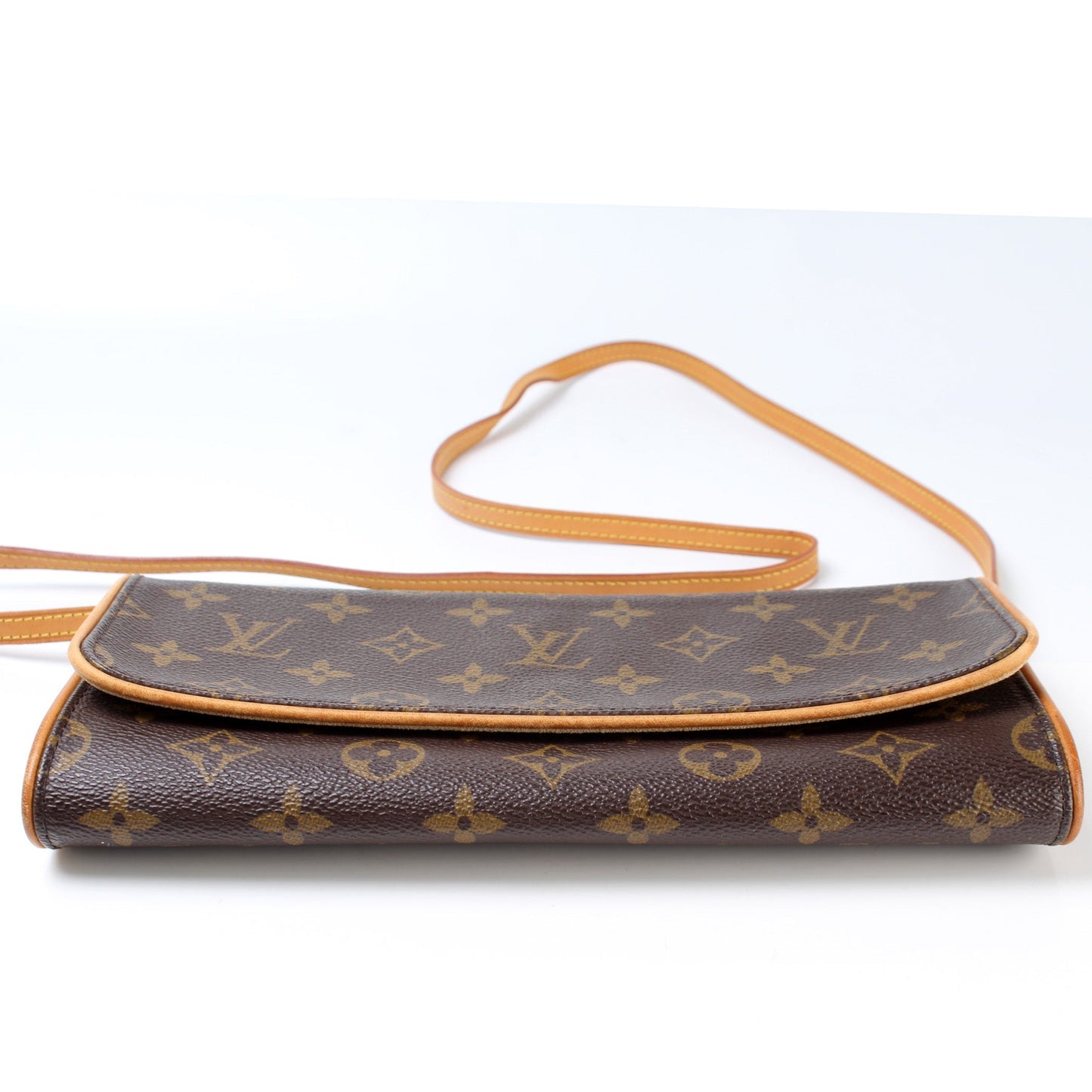 Louis Vuitton Pochette Twin GM Monogram