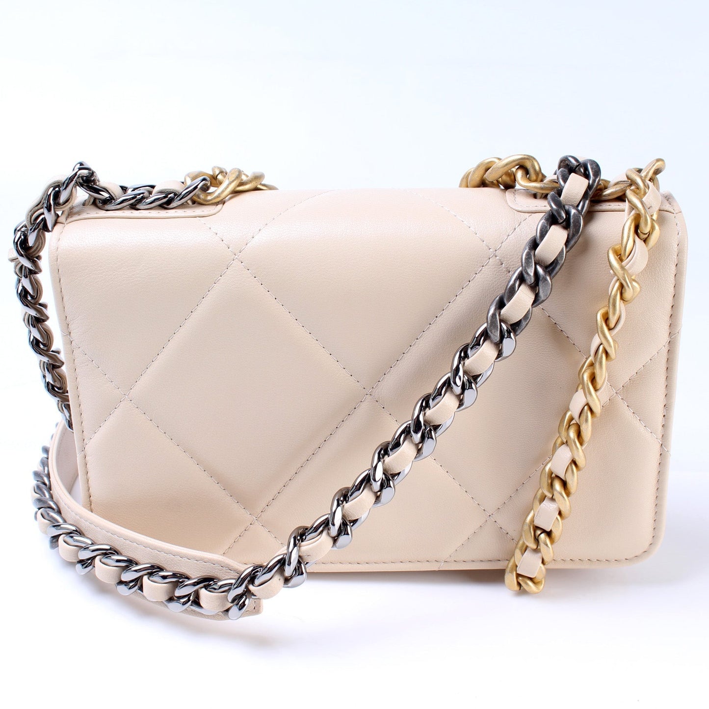 Chanel 19 WOC Quilted Lambskin 30M Bag