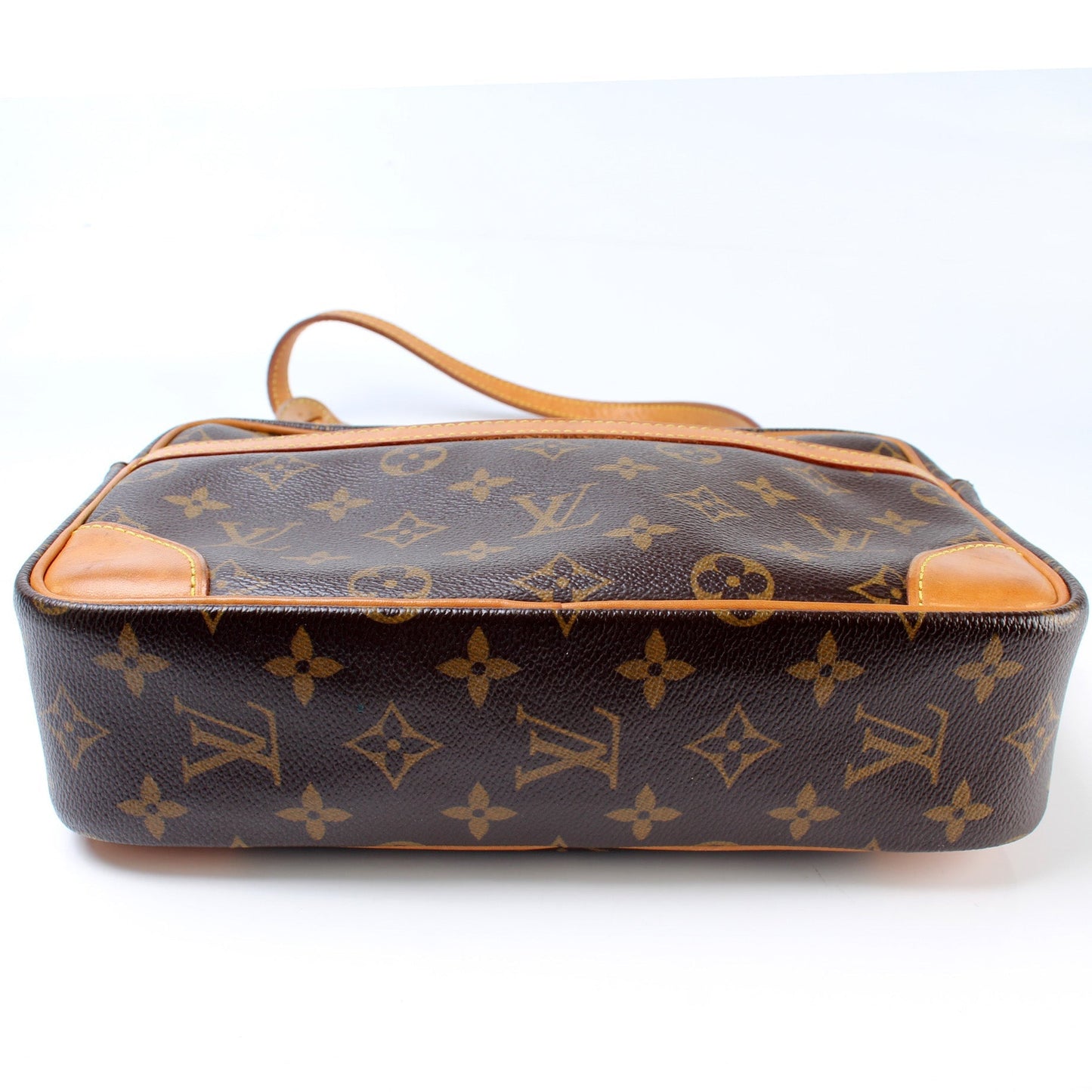 Louis Vuitton Trocadero 27 Monogram