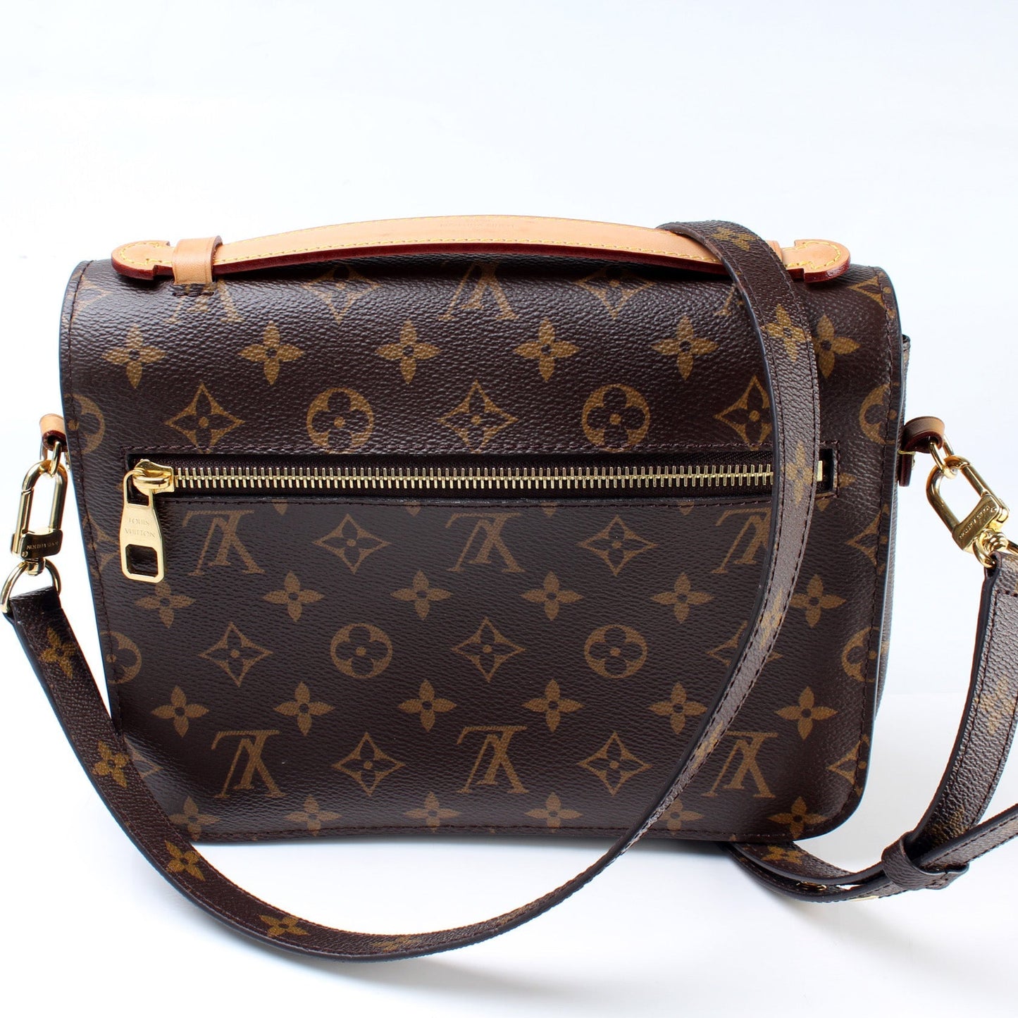 Louis Vuitton Pochette Metis Monogram